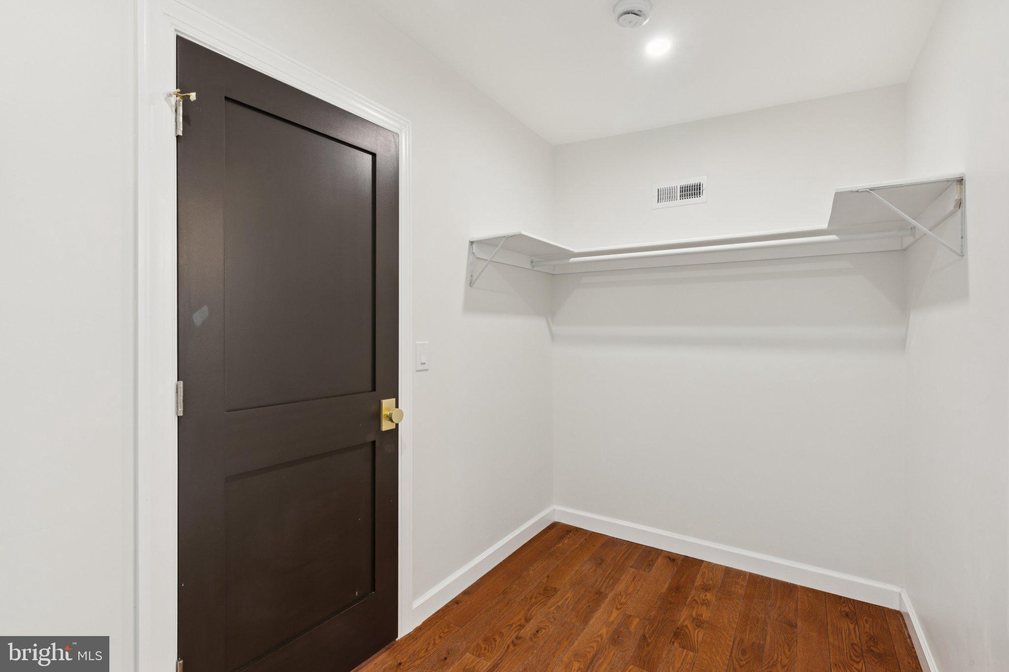 OLDE KENSINGTON - Residential