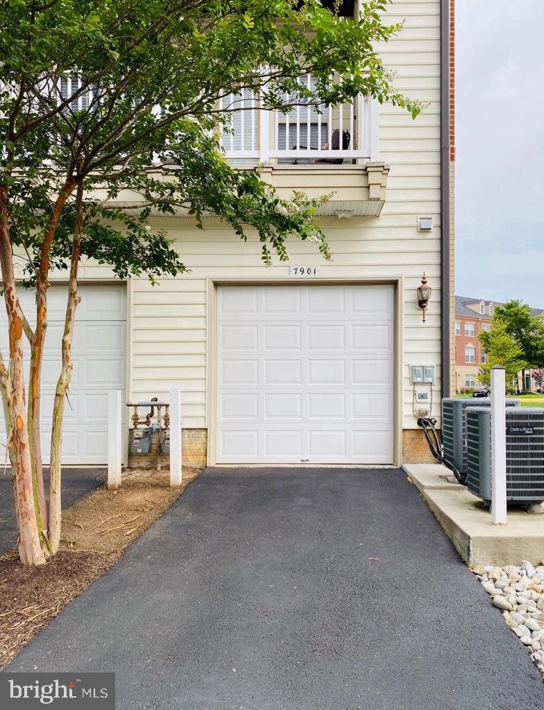 MADISON CRESCENT - Residential Lease