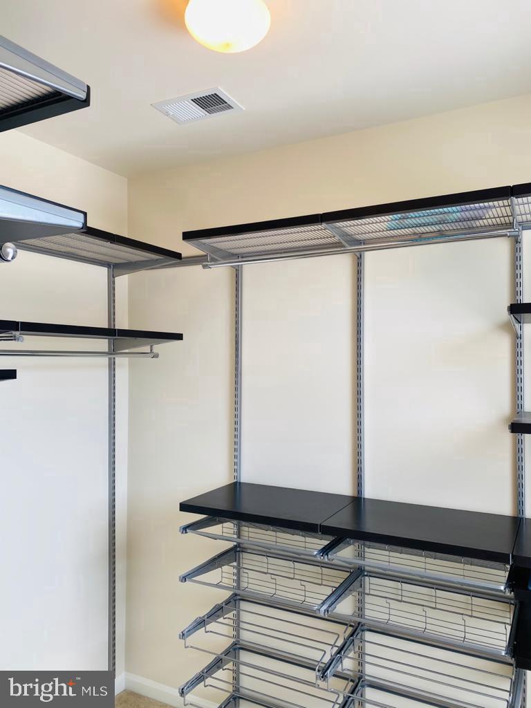 MADISON CRESCENT - Residential Lease