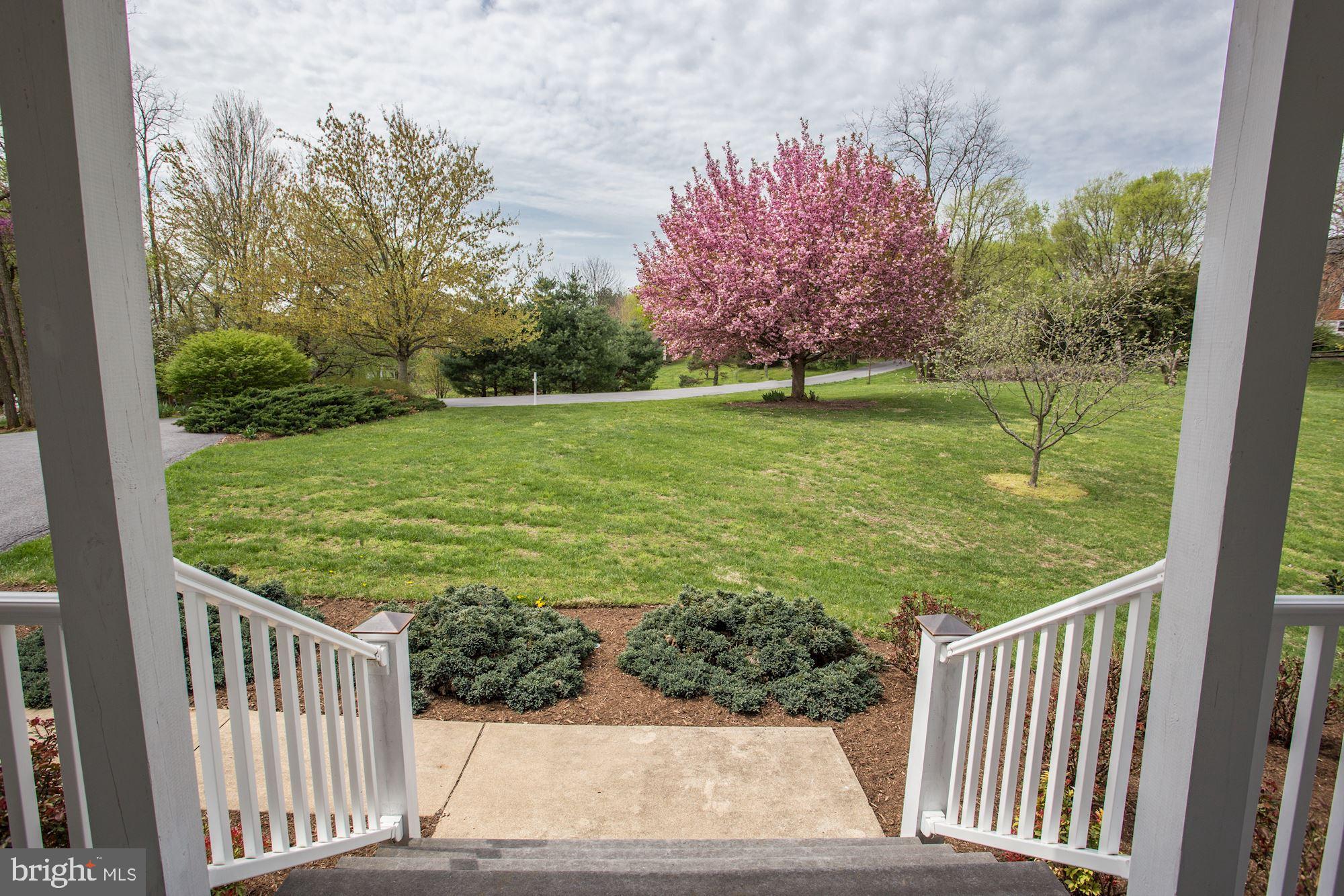 PEMBROKE GROVE - Residential