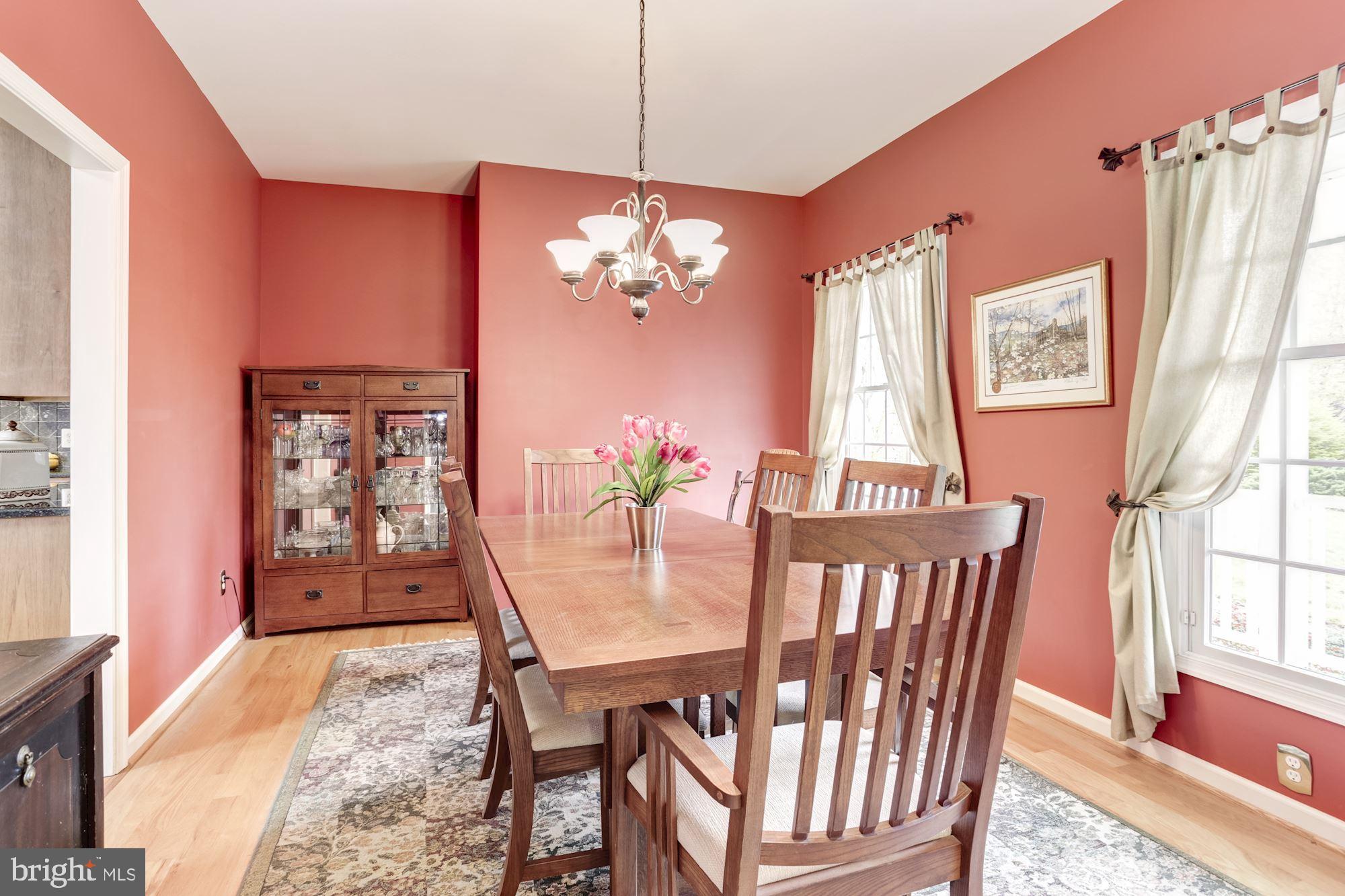 PEMBROKE GROVE - Residential