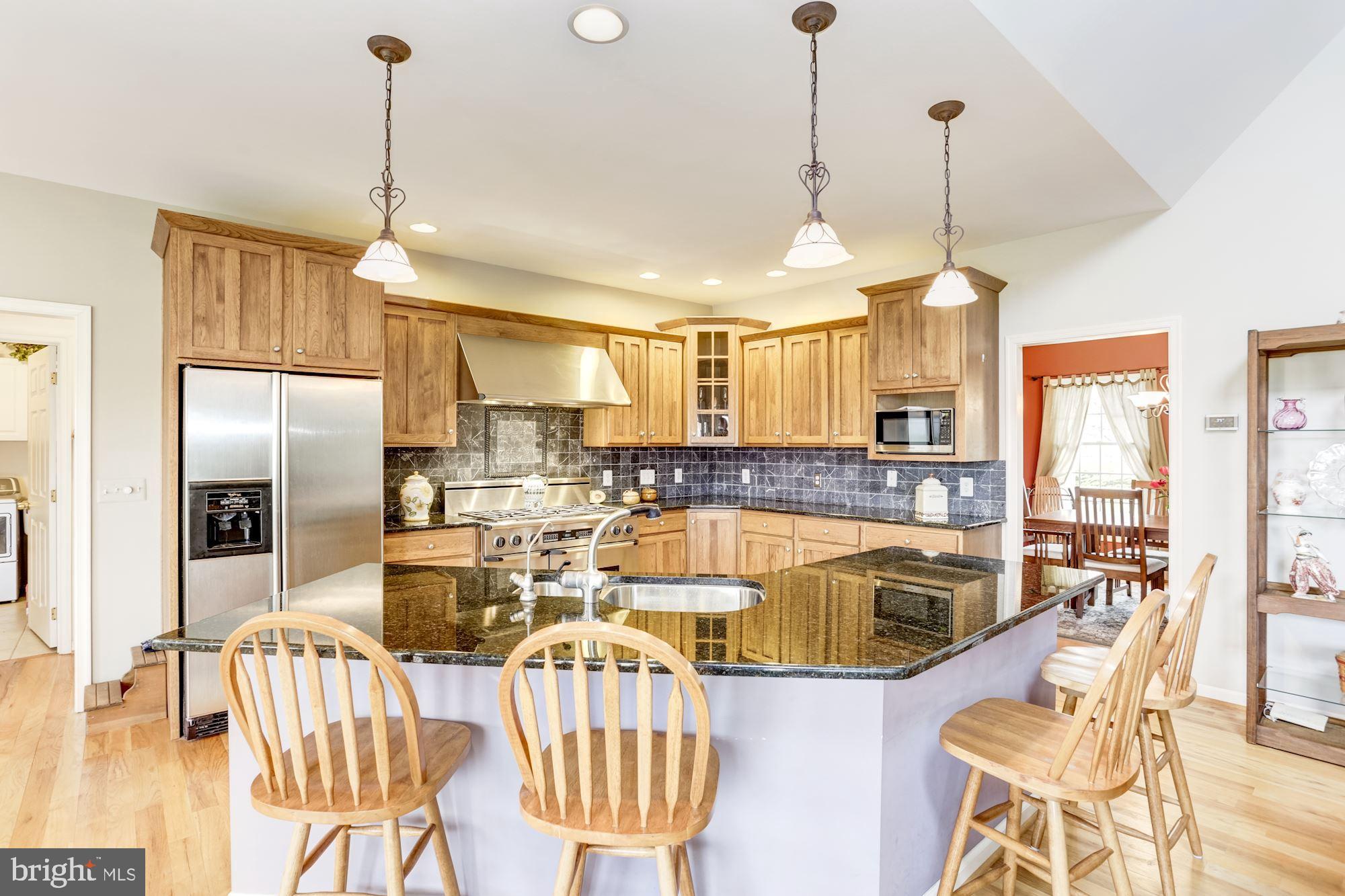 PEMBROKE GROVE - Residential