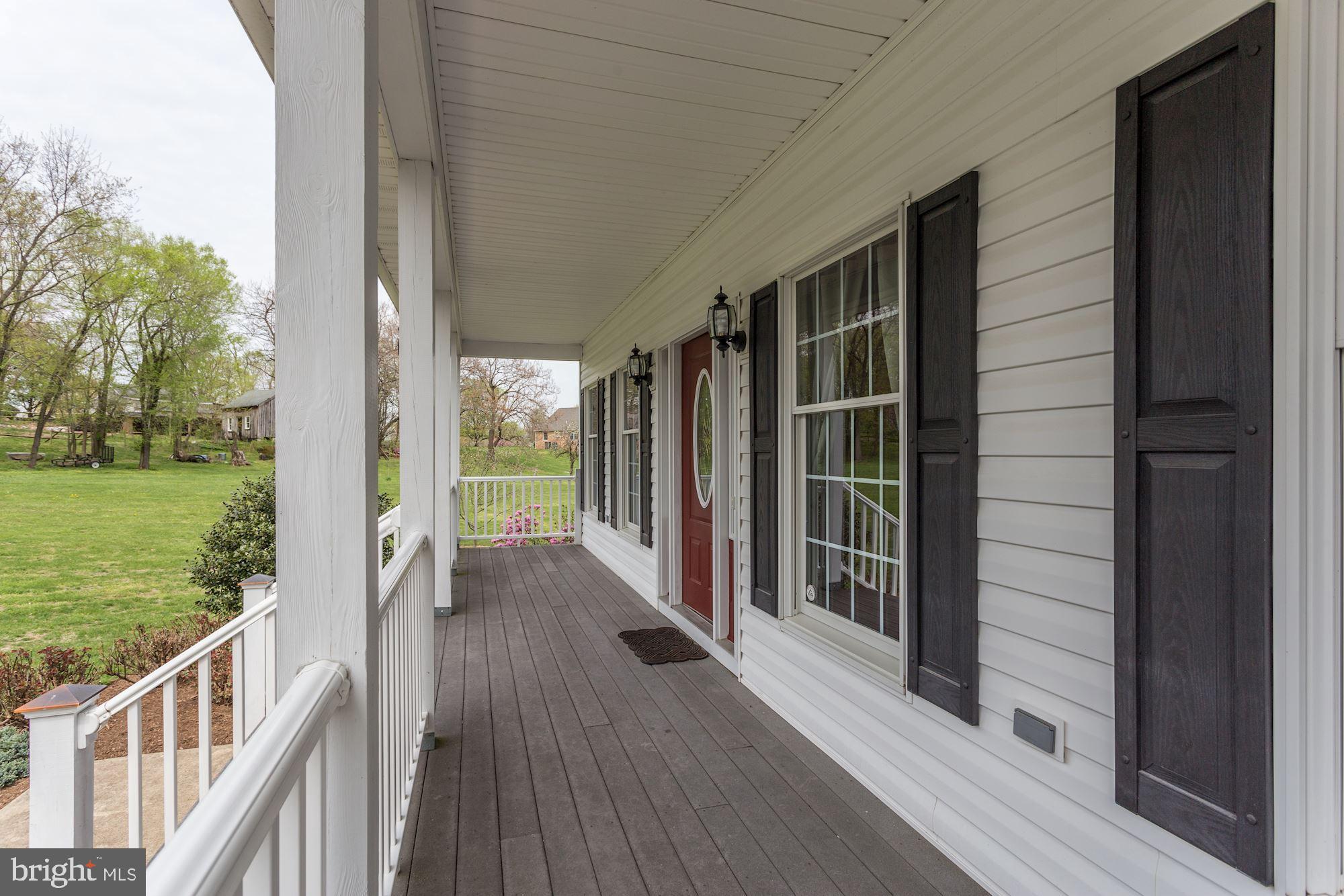 PEMBROKE GROVE - Residential