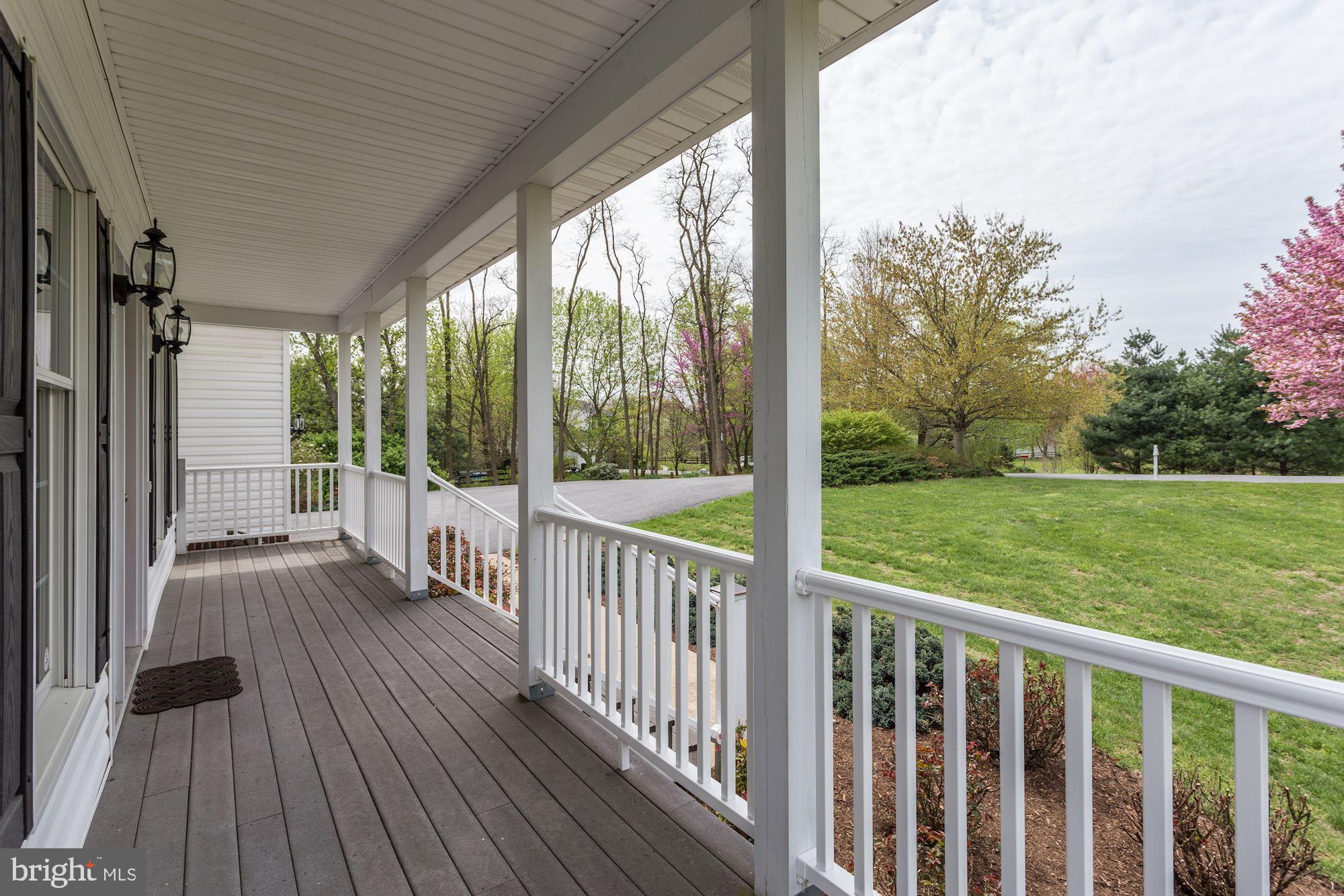 PEMBROKE GROVE - Residential