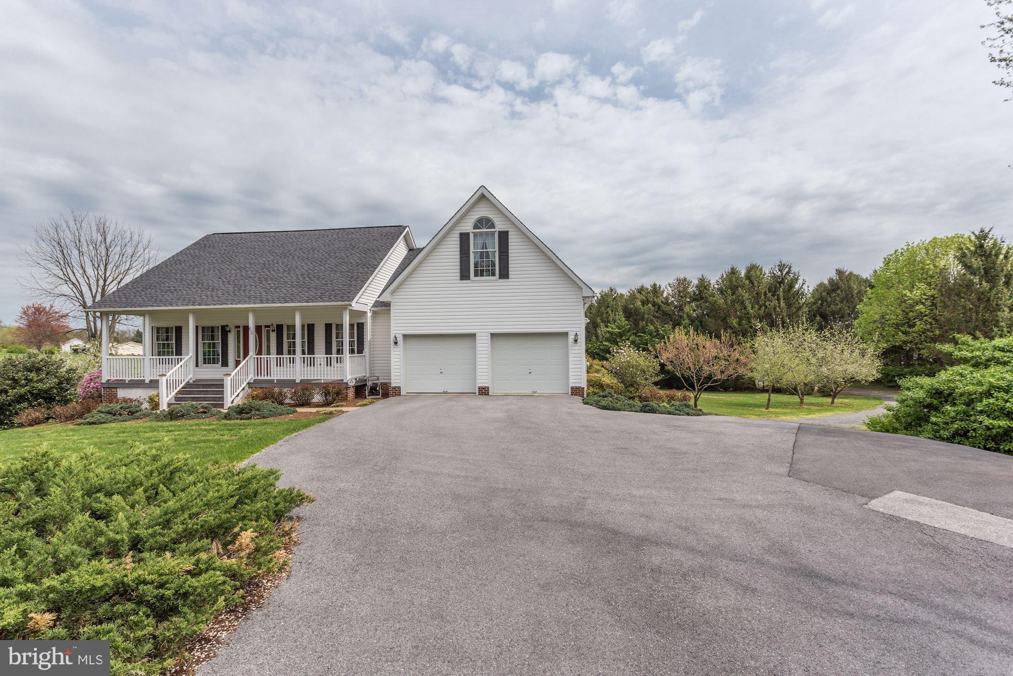 PEMBROKE GROVE - Residential