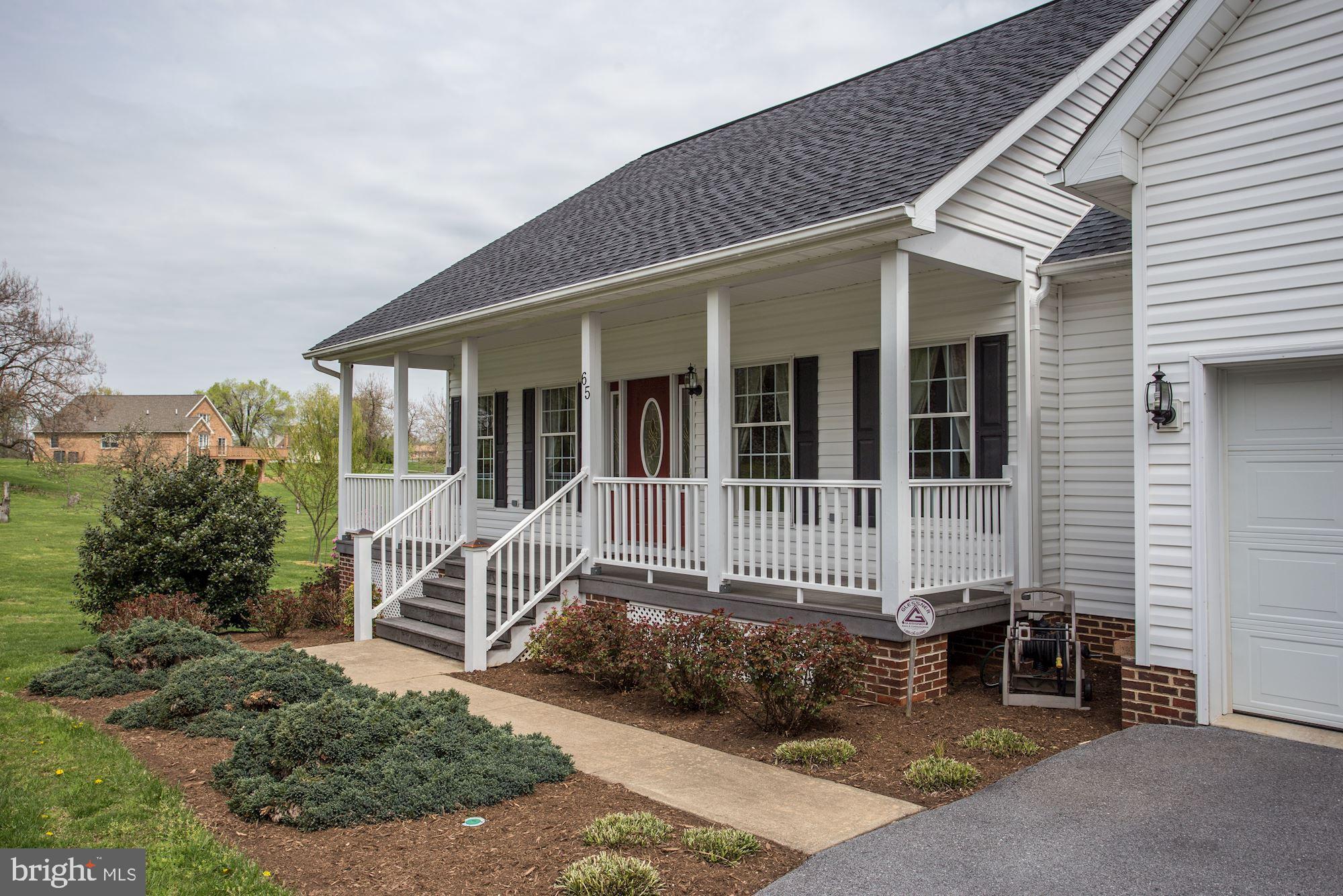 PEMBROKE GROVE - Residential