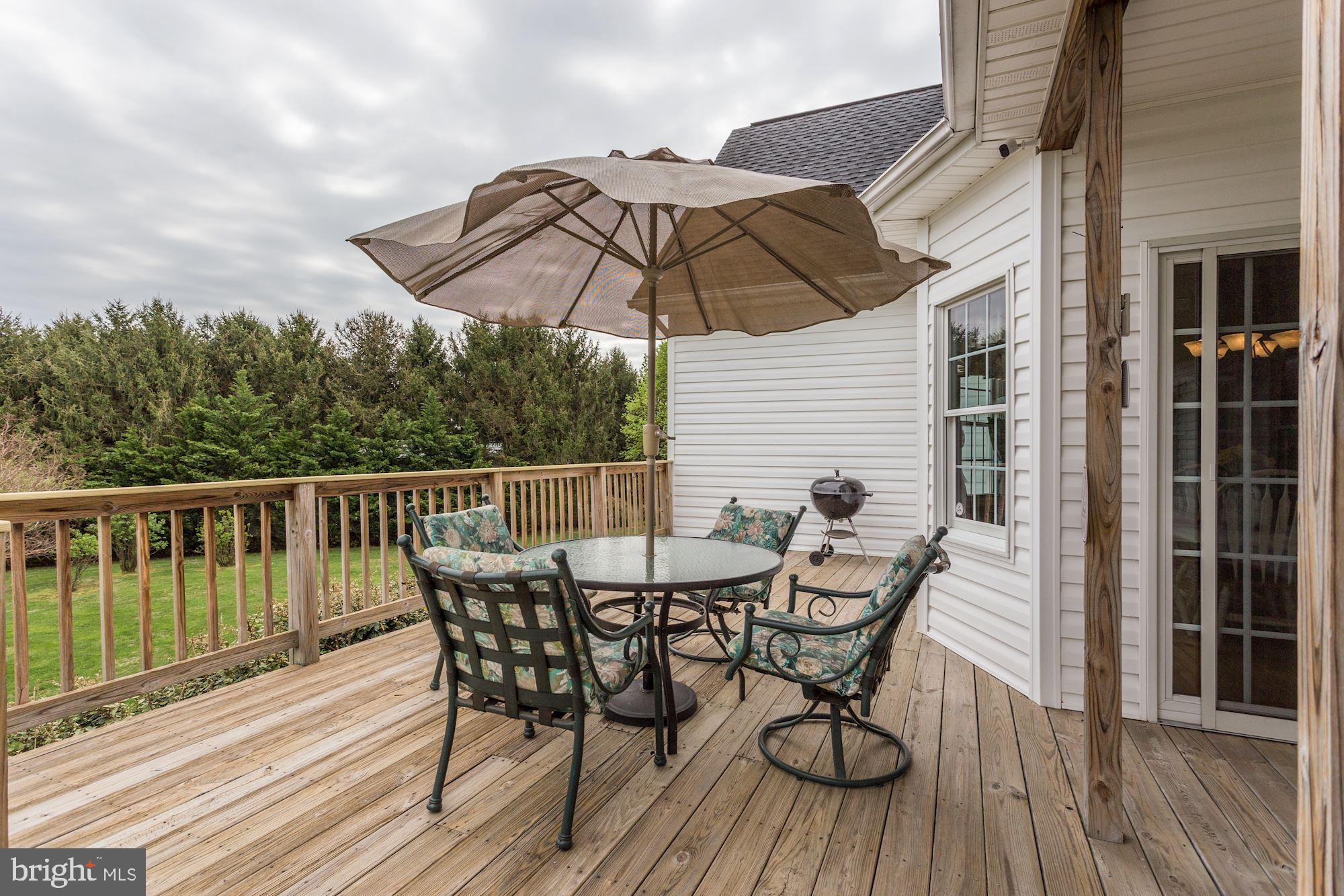 PEMBROKE GROVE - Residential