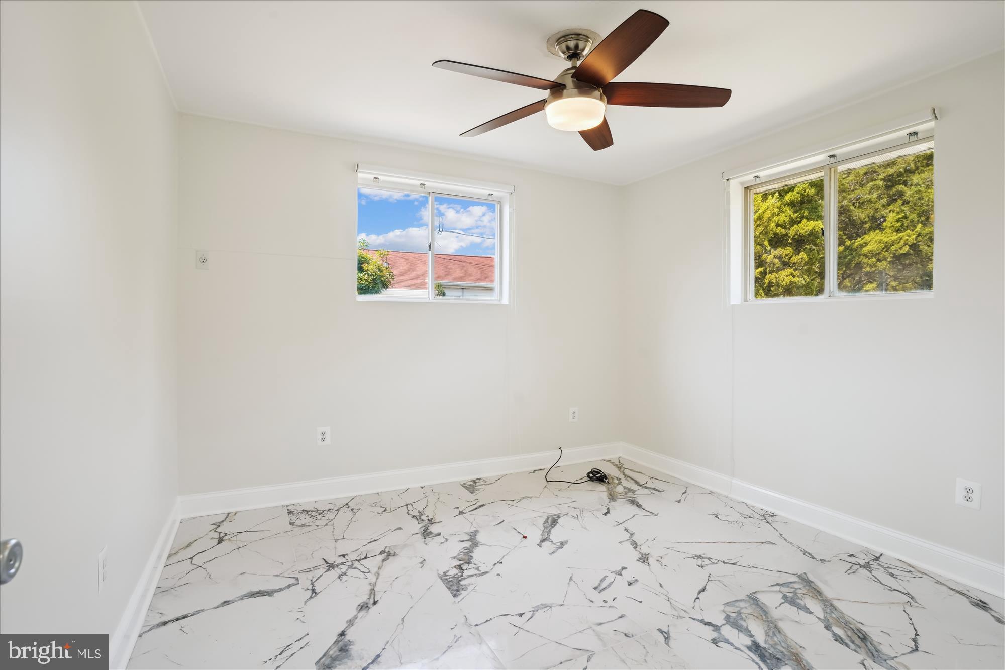 COVE POINT - Residential