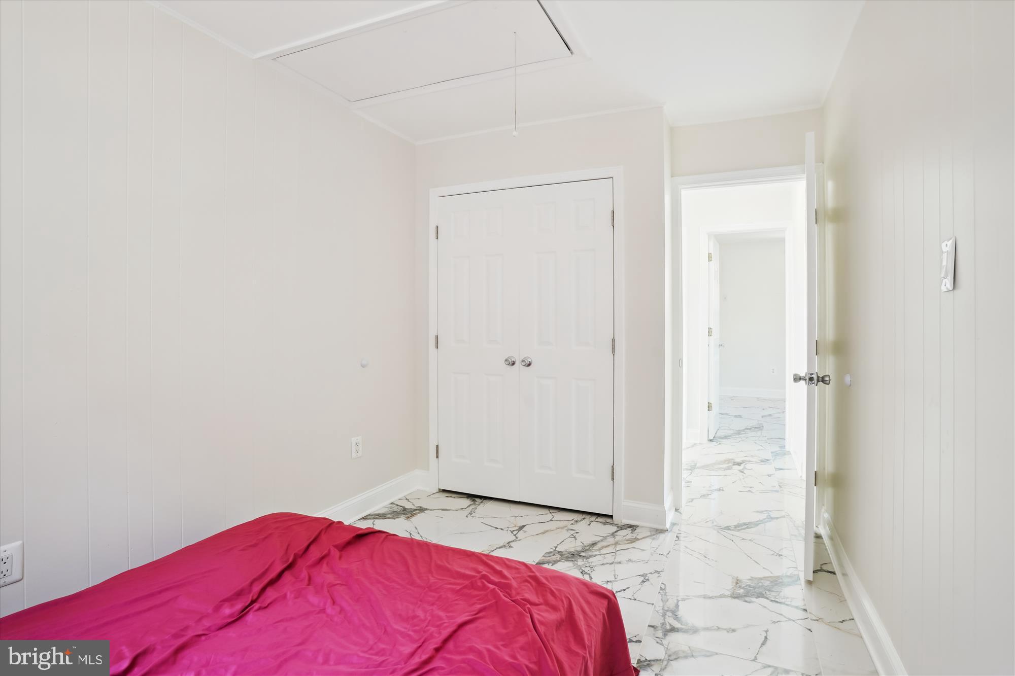 COVE POINT - Residential