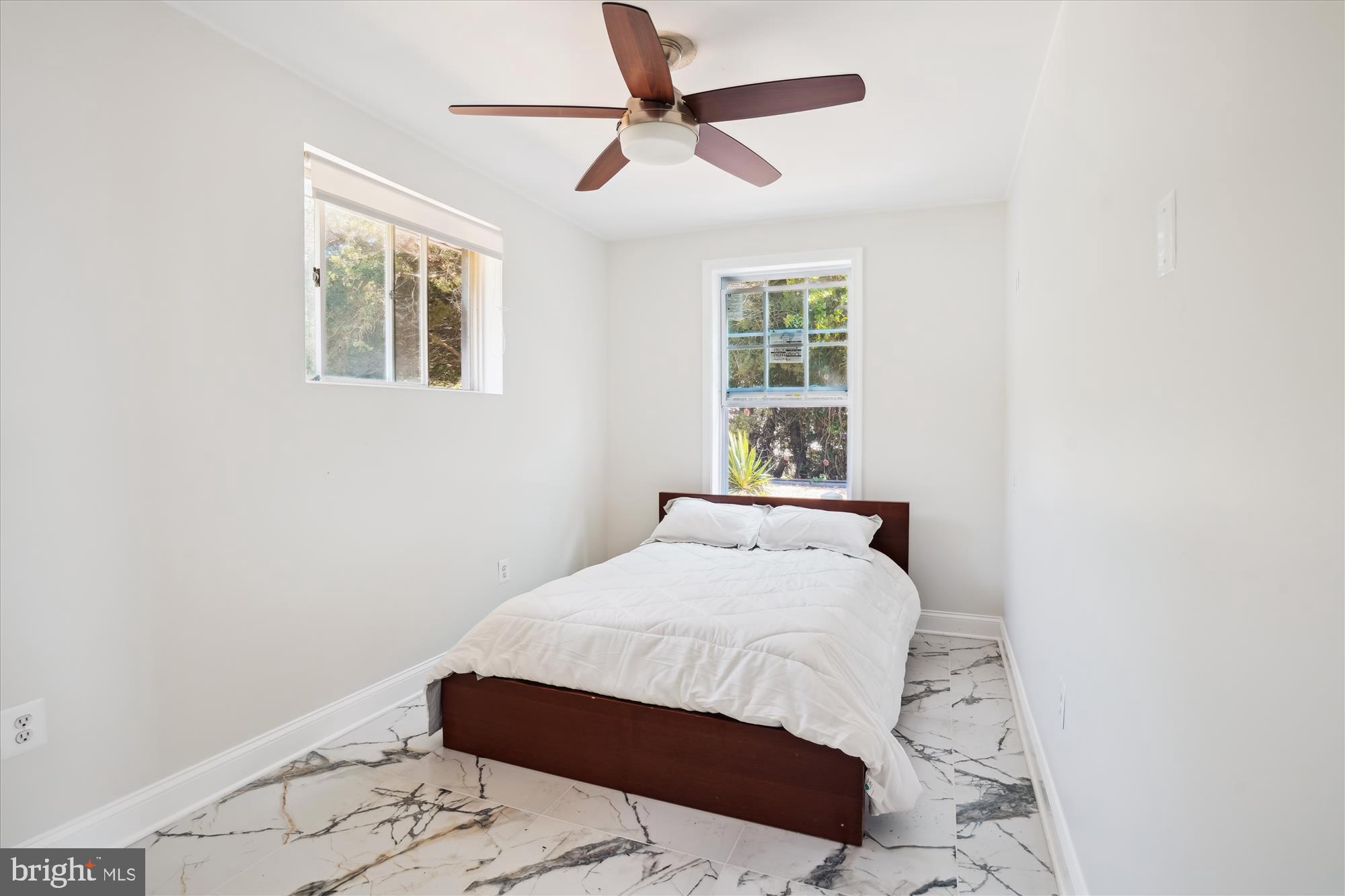 COVE POINT - Residential