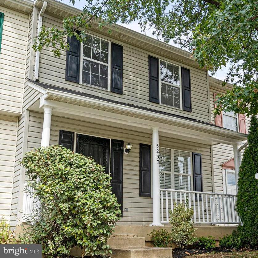 ROYAL PLAZA - Residential