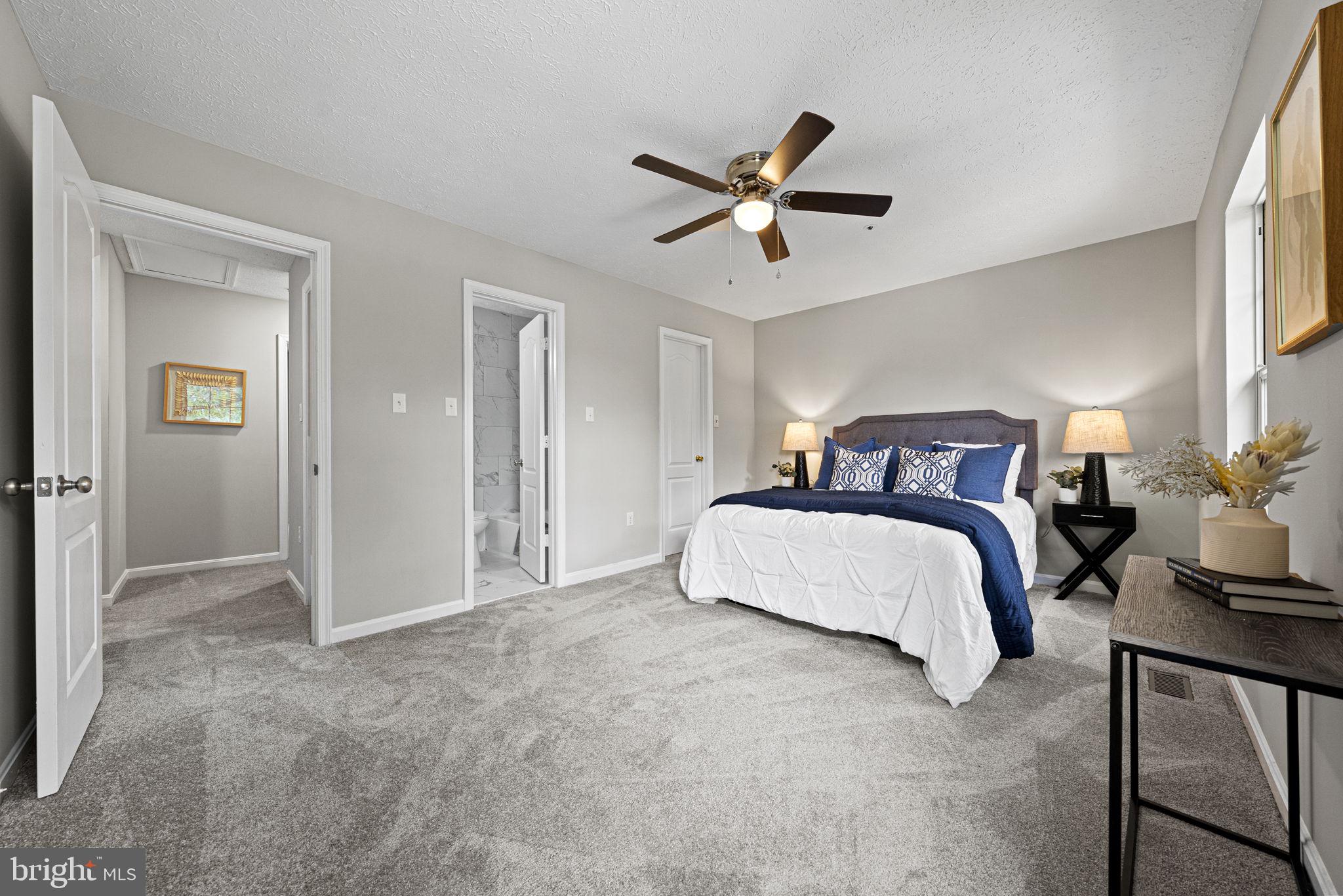 ROYAL PLAZA - Residential