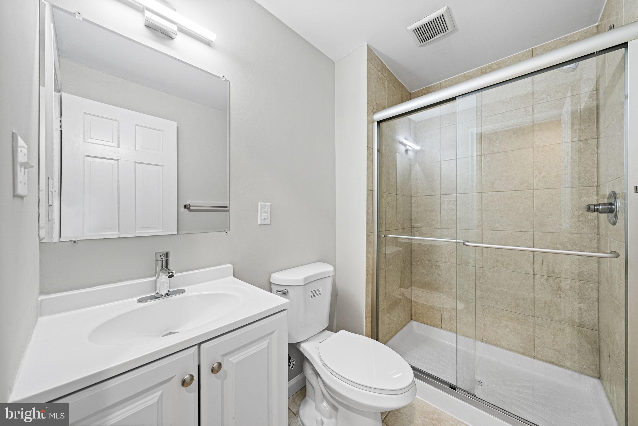 ROYAL PLAZA - Residential