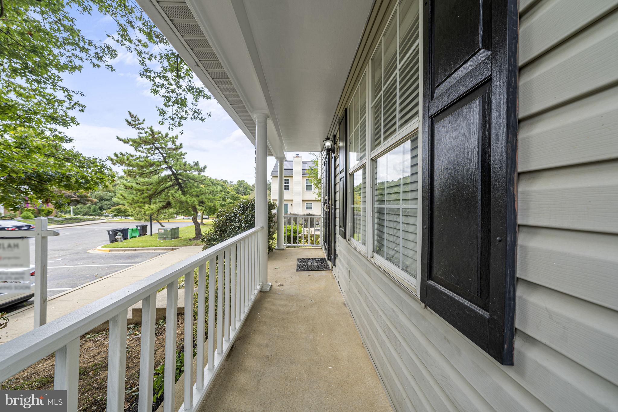 ROYAL PLAZA - Residential