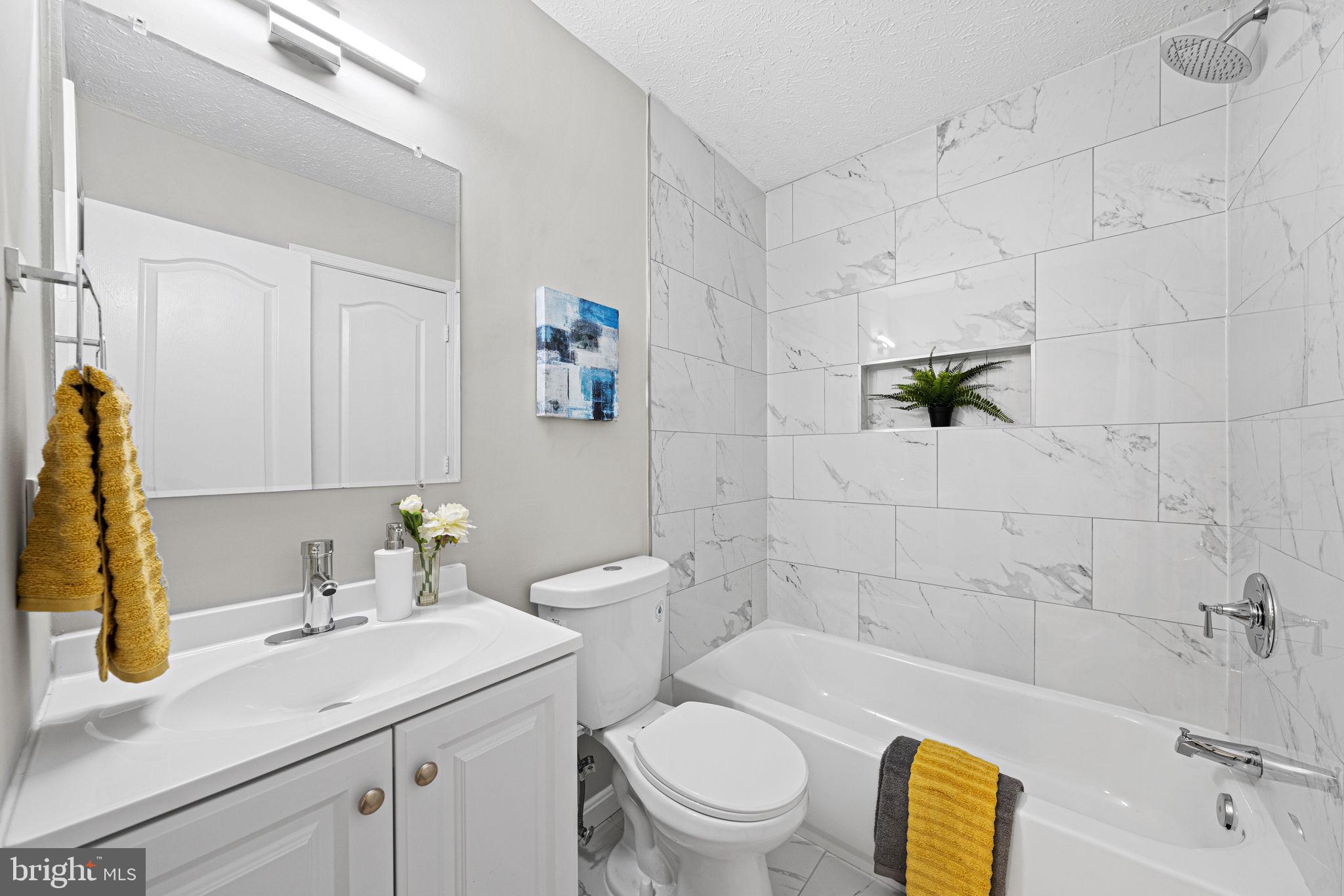 ROYAL PLAZA - Residential