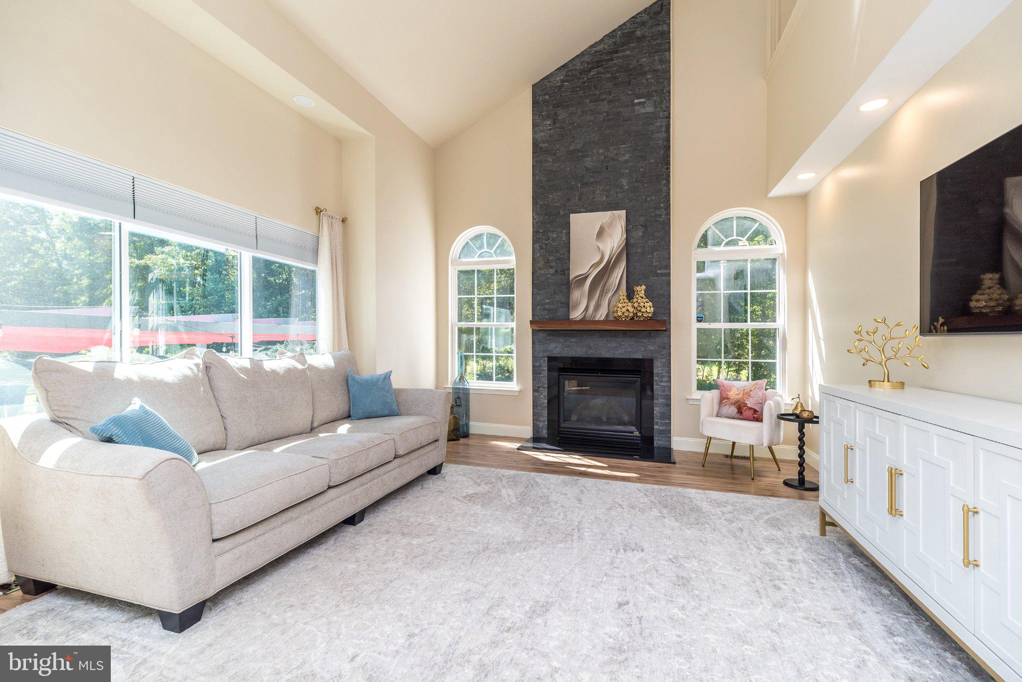 1616 STONY CIRCLE