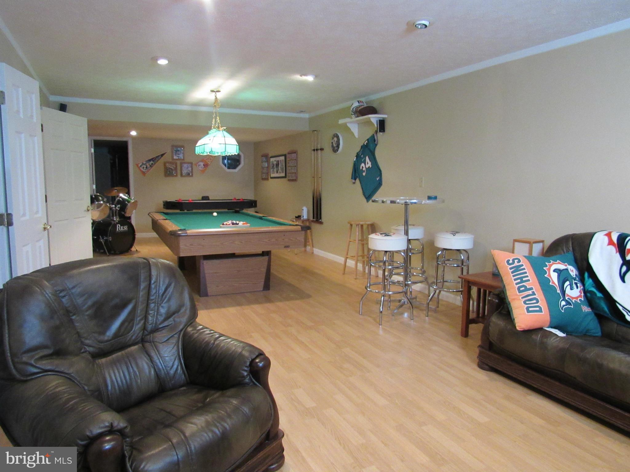 HICKORY HILLS NORTH - Residential Lease