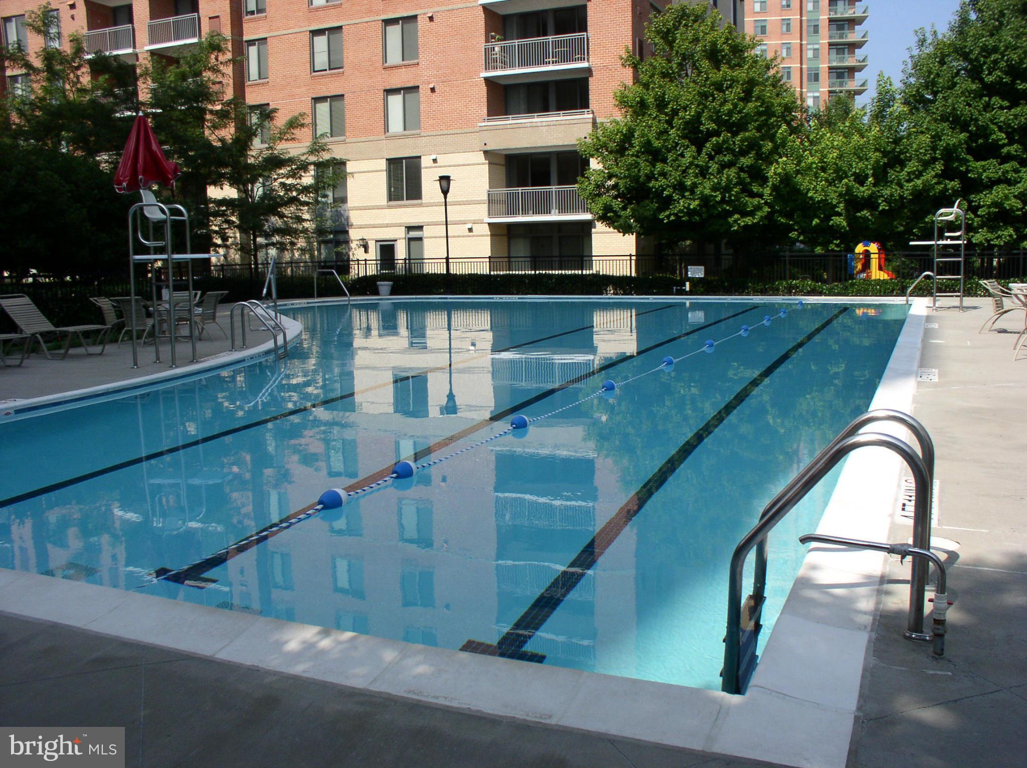 GALLERY AT WHITE FLINT - Residential Lease