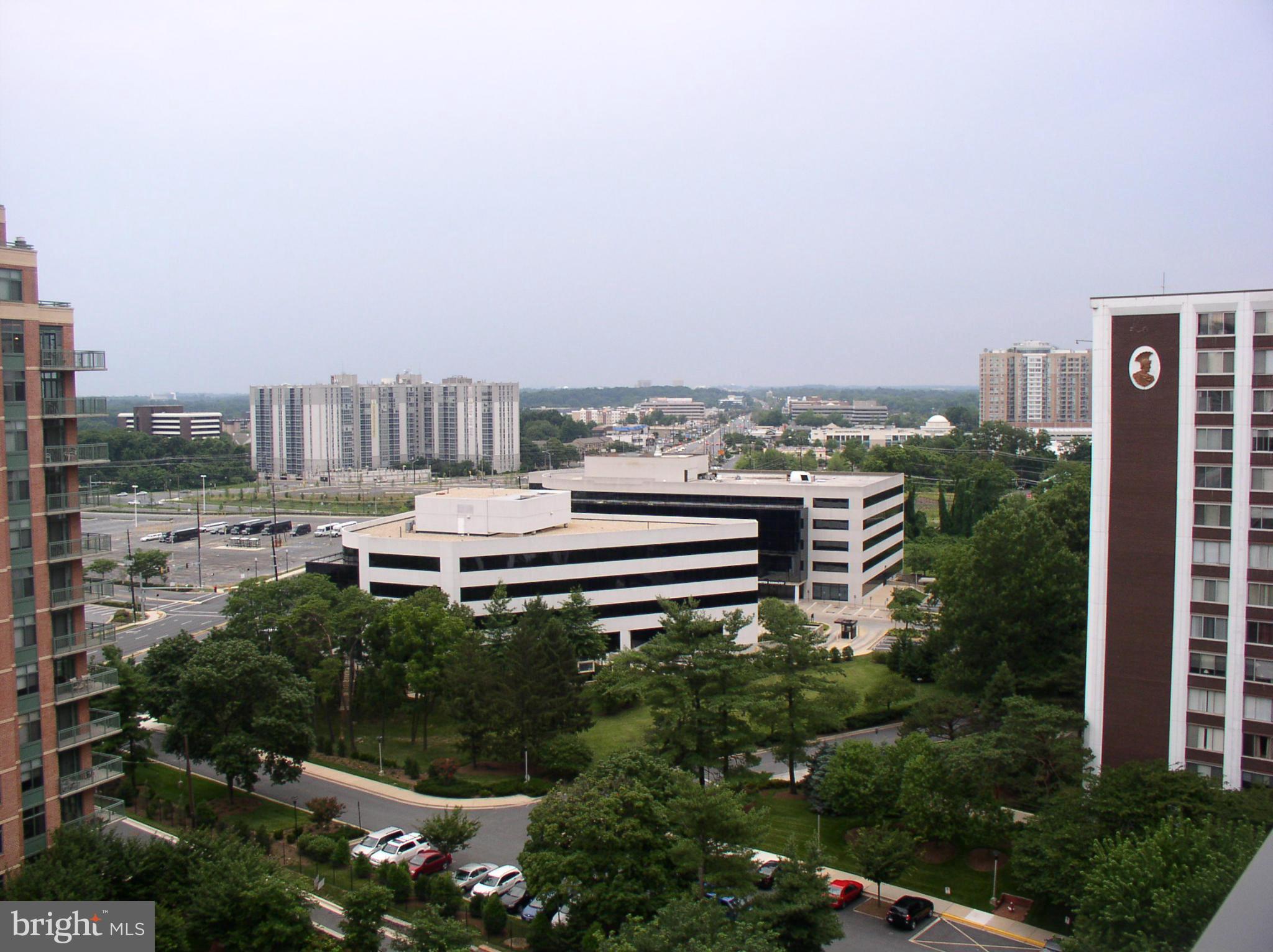 GALLERY AT WHITE FLINT - Residential Lease