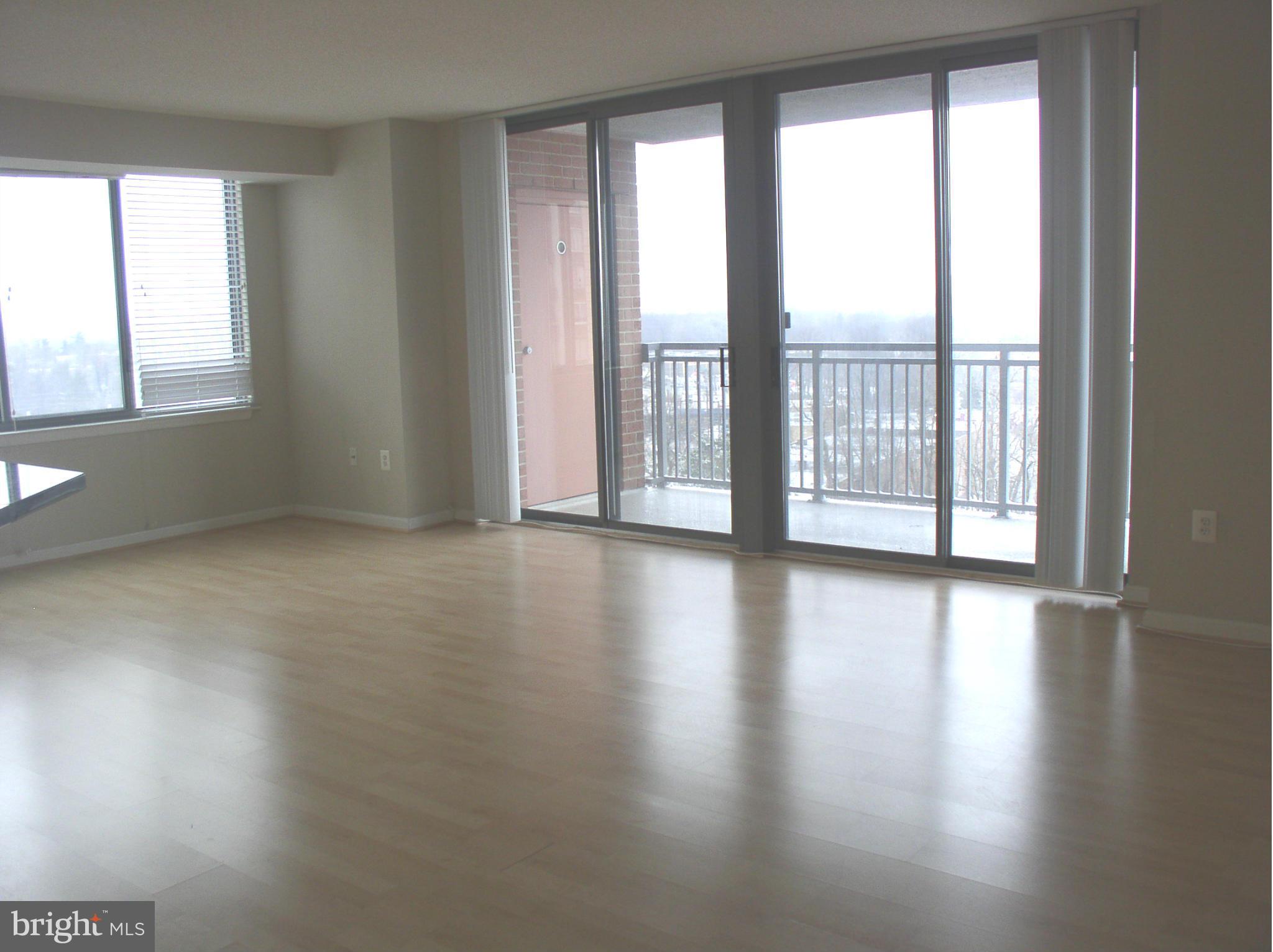 GALLERY AT WHITE FLINT - Residential Lease