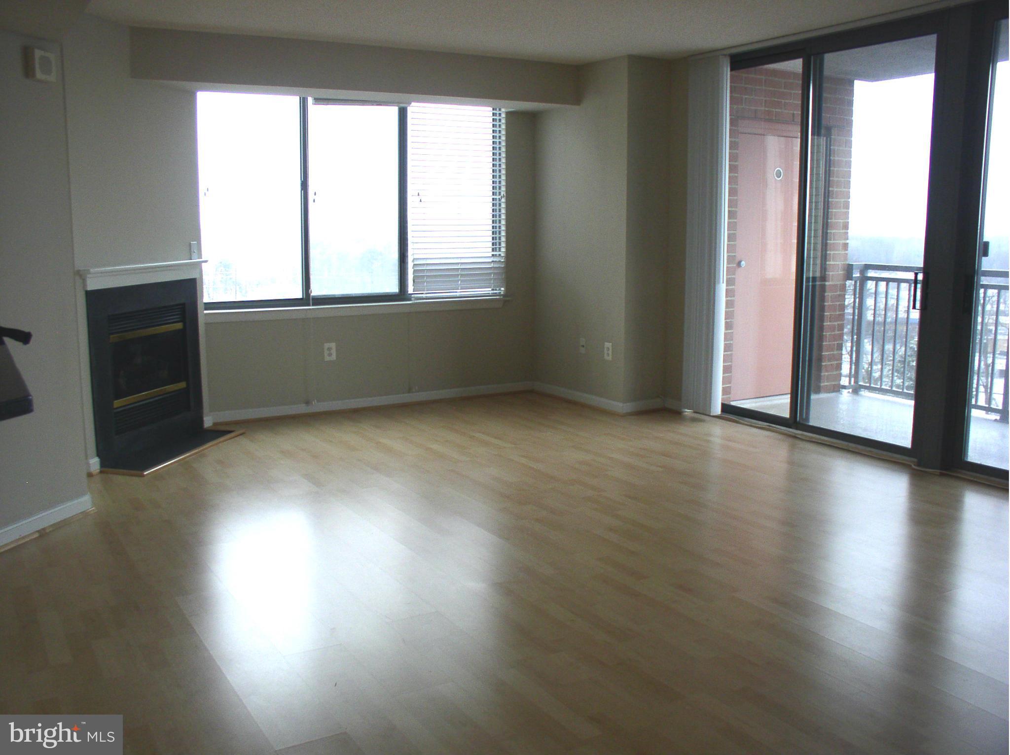 GALLERY AT WHITE FLINT - Residential Lease