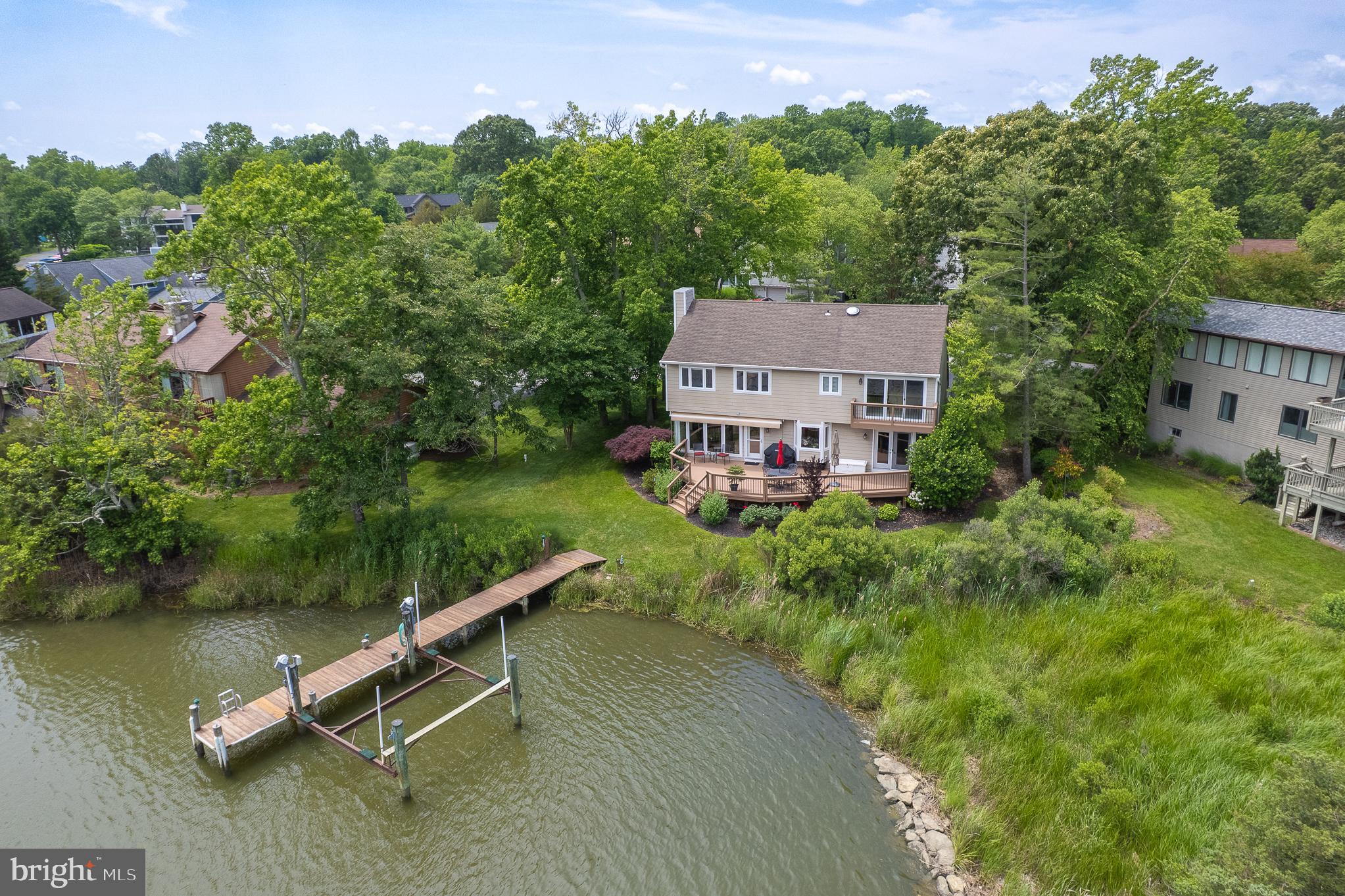 1028 SANDPIPER LANE