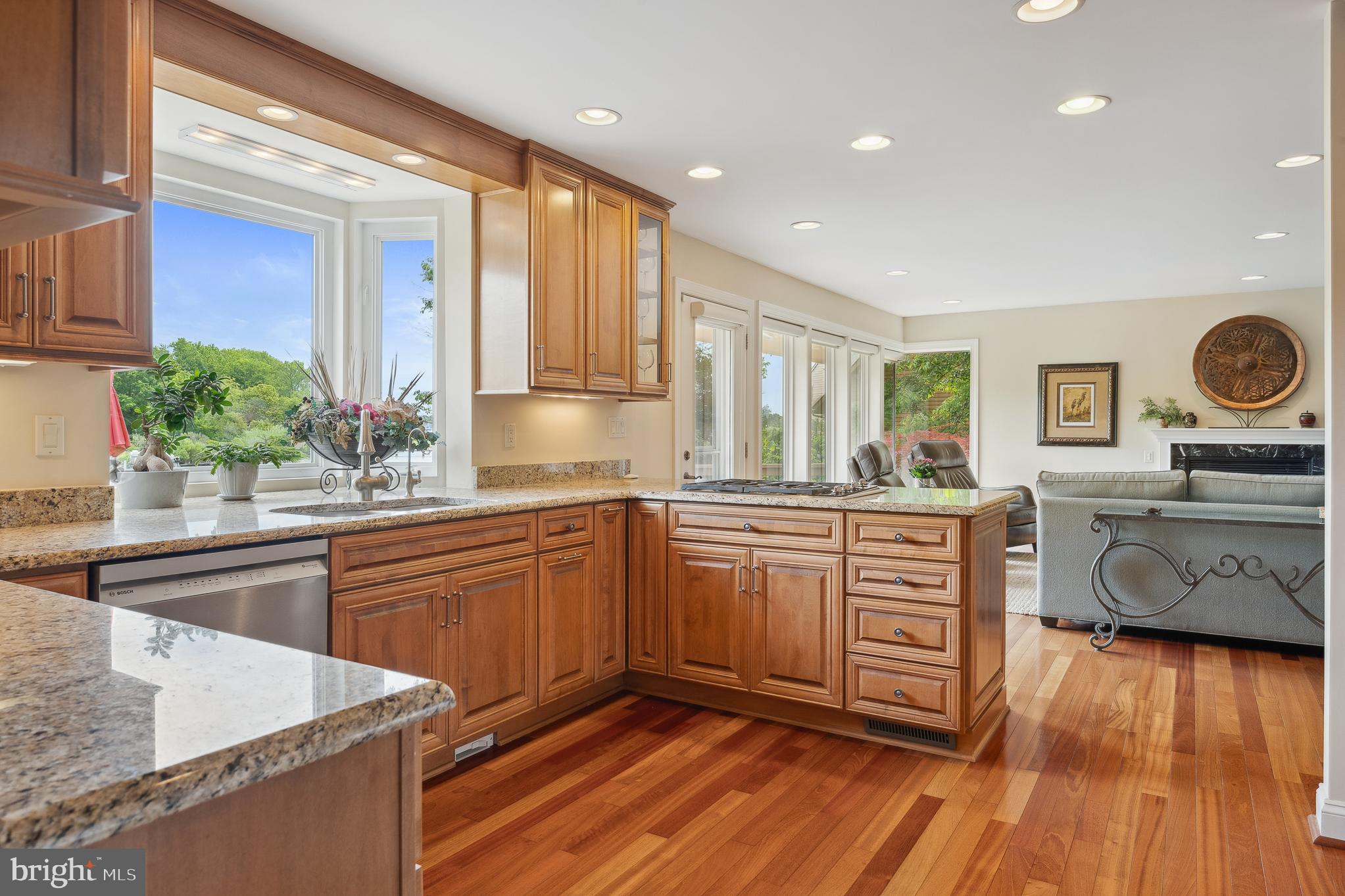 1028 SANDPIPER LANE