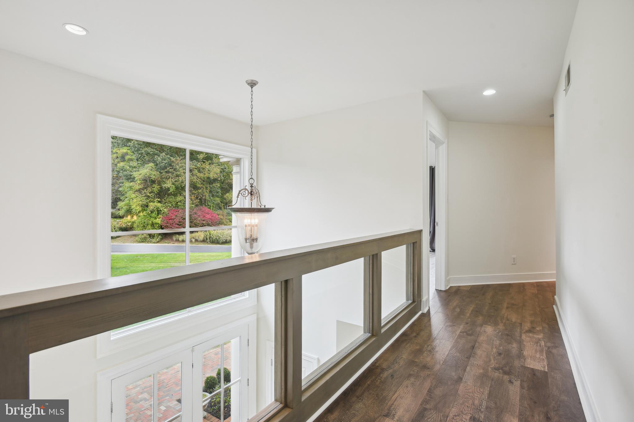 RIVERSCAPE - Residential Lease