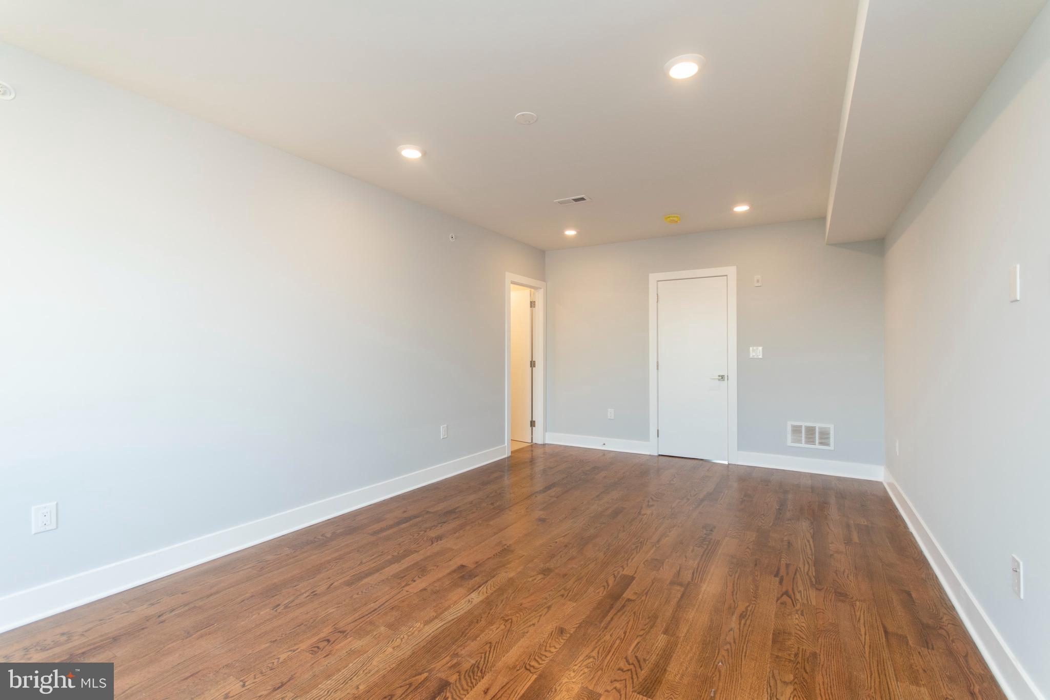 FRANCISVILLE - Residential Lease