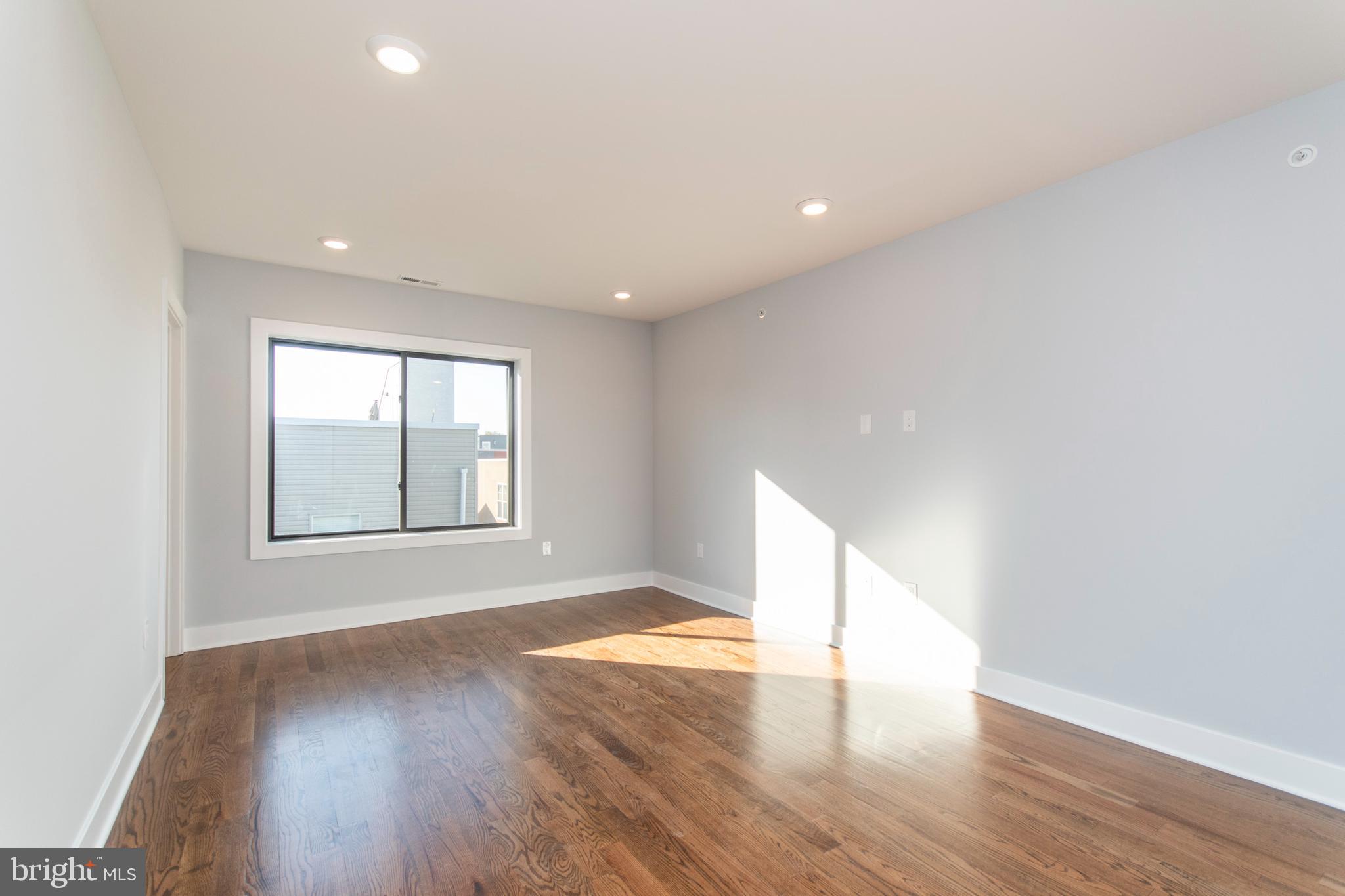 FRANCISVILLE - Residential Lease