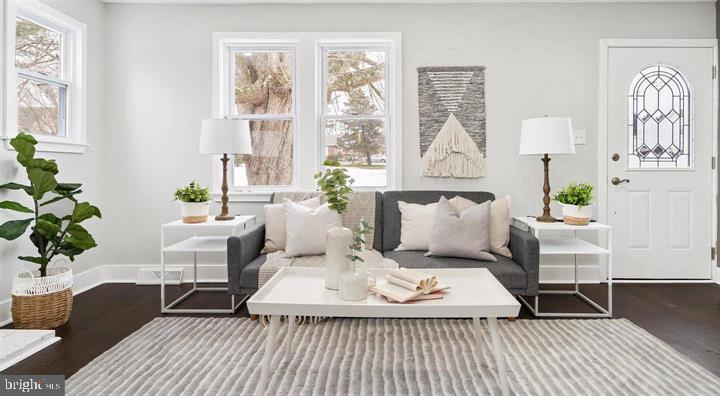 RISING SUN - Residential