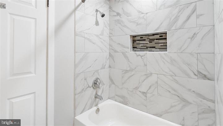 RISING SUN - Residential