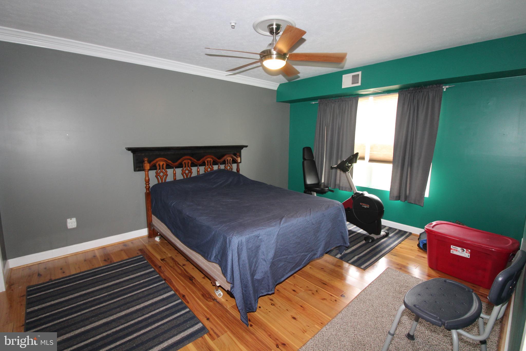 ROSE HILL SOUTH - Residential Lease