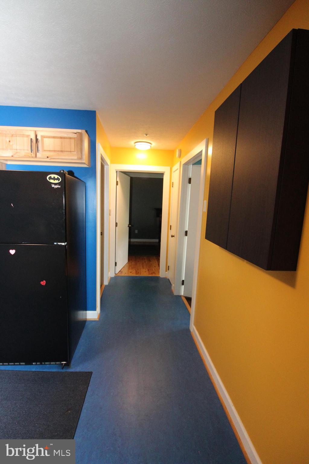 ROSE HILL SOUTH - Residential Lease