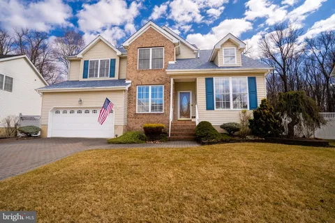 17 Putnam Road, Monmouth Junction, NJ MLS: NJMX2008684