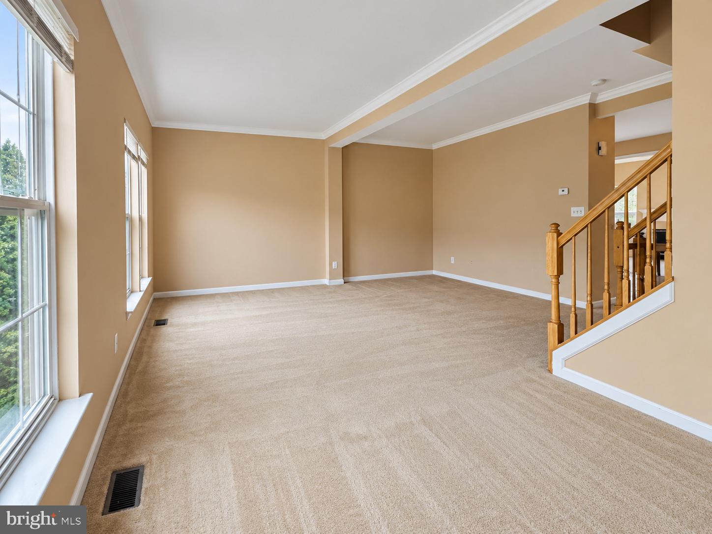 2527 BANSHIRE DRIVE