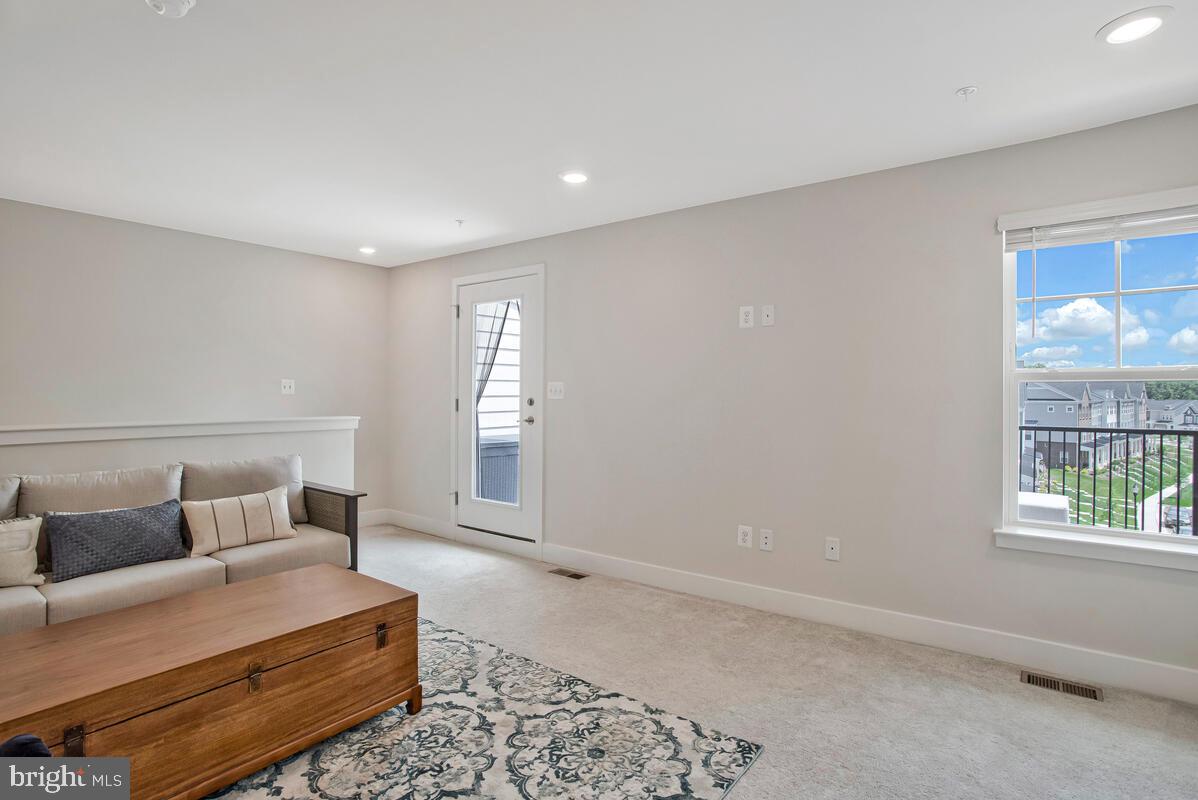 PARKSIDE PRESERVE - Residential