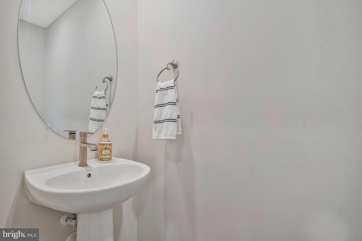 PARKSIDE PRESERVE - Residential