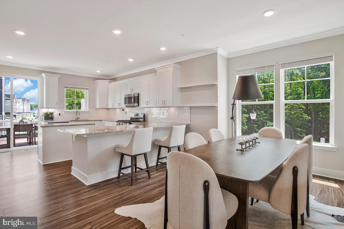 PARKSIDE PRESERVE - Residential