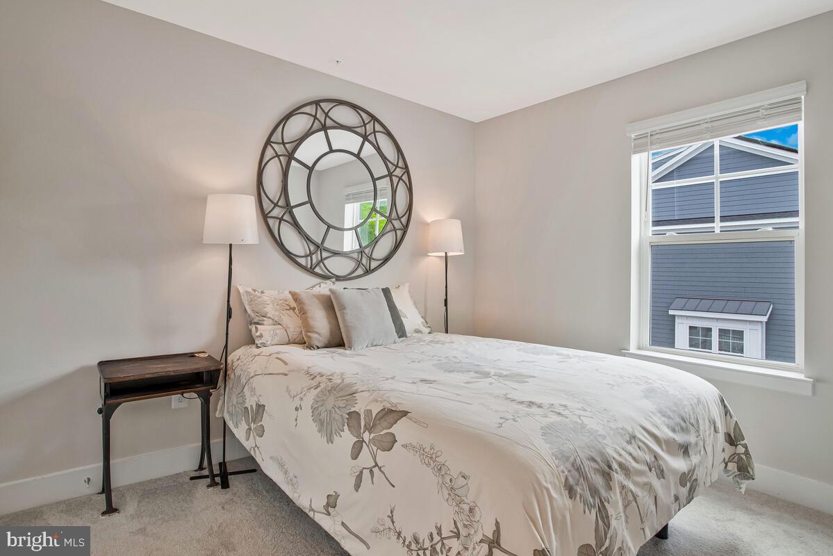 PARKSIDE PRESERVE - Residential