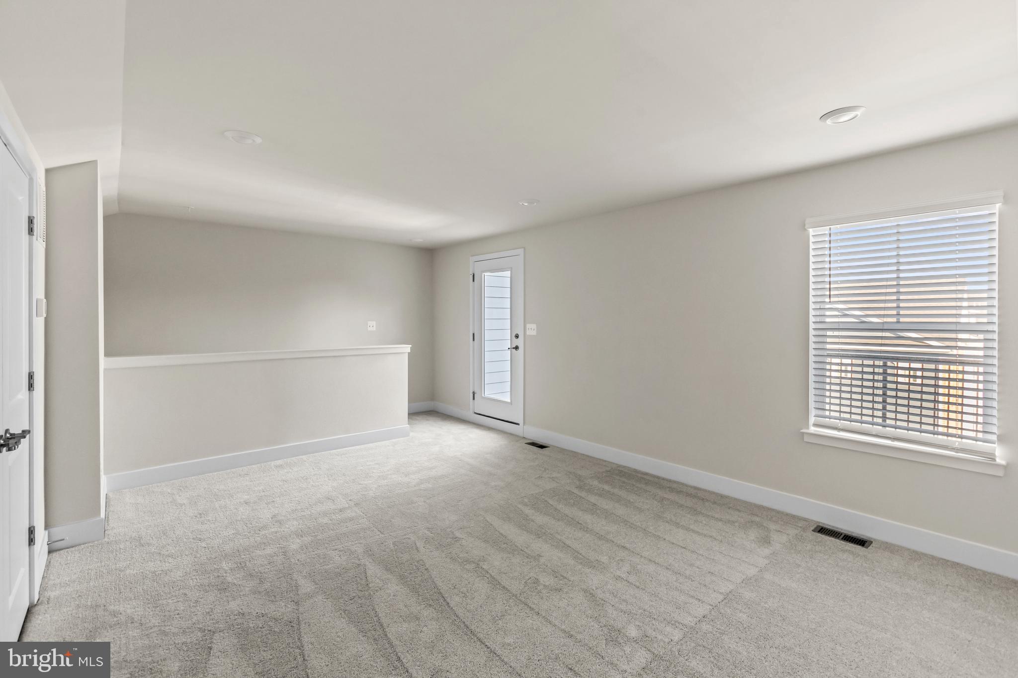 PARKSIDE PRESERVE - Residential