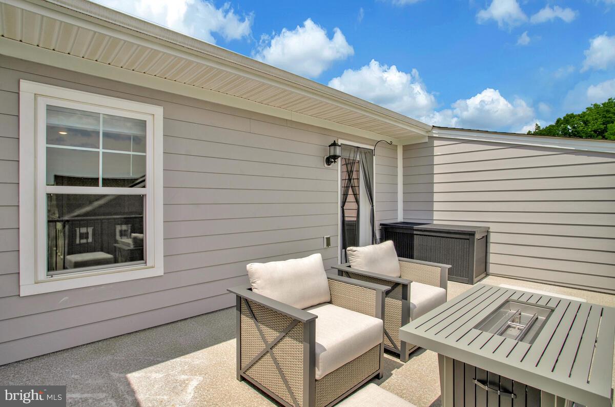 PARKSIDE PRESERVE - Residential