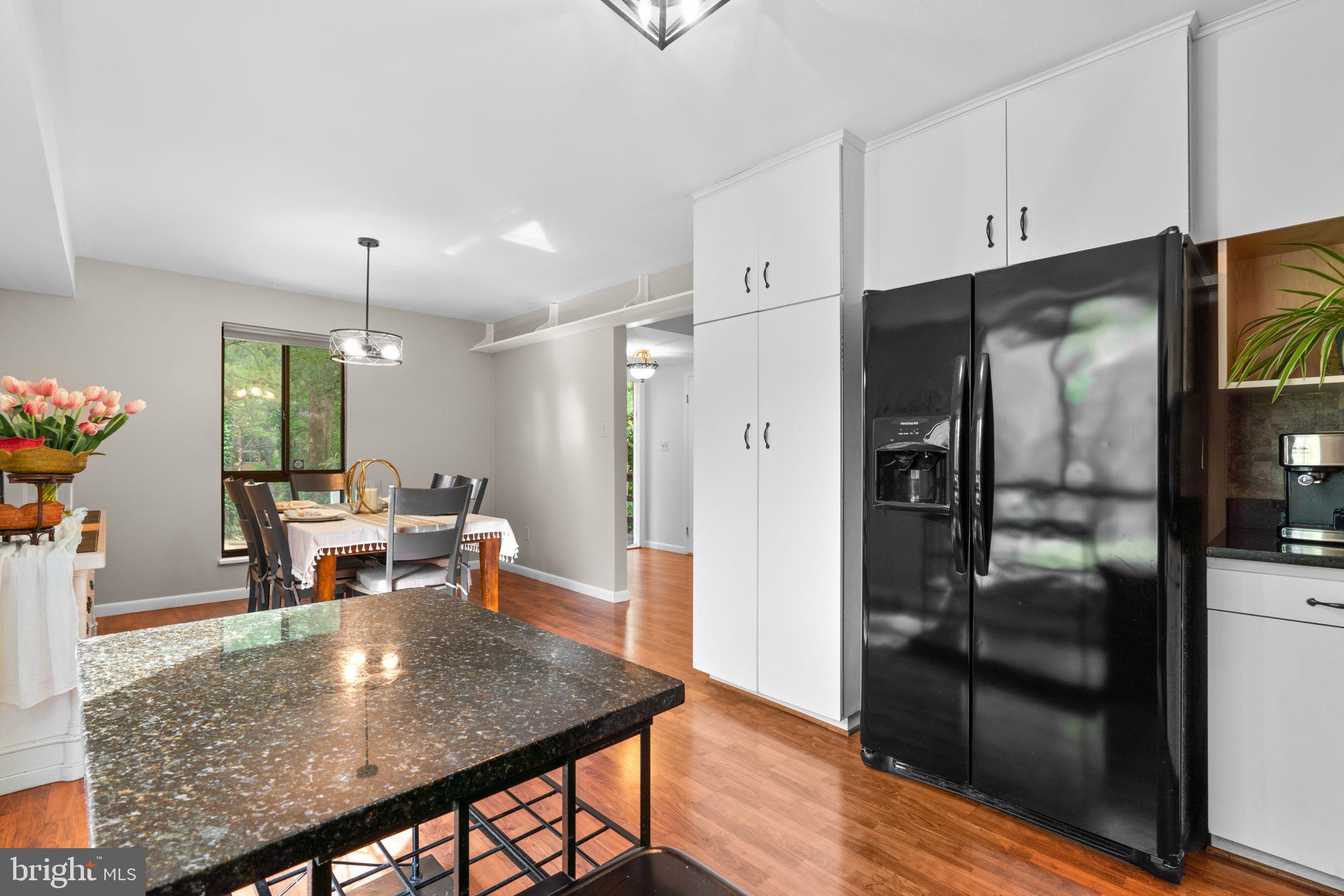 VILLAGE OF WILDE LAKE - Residential