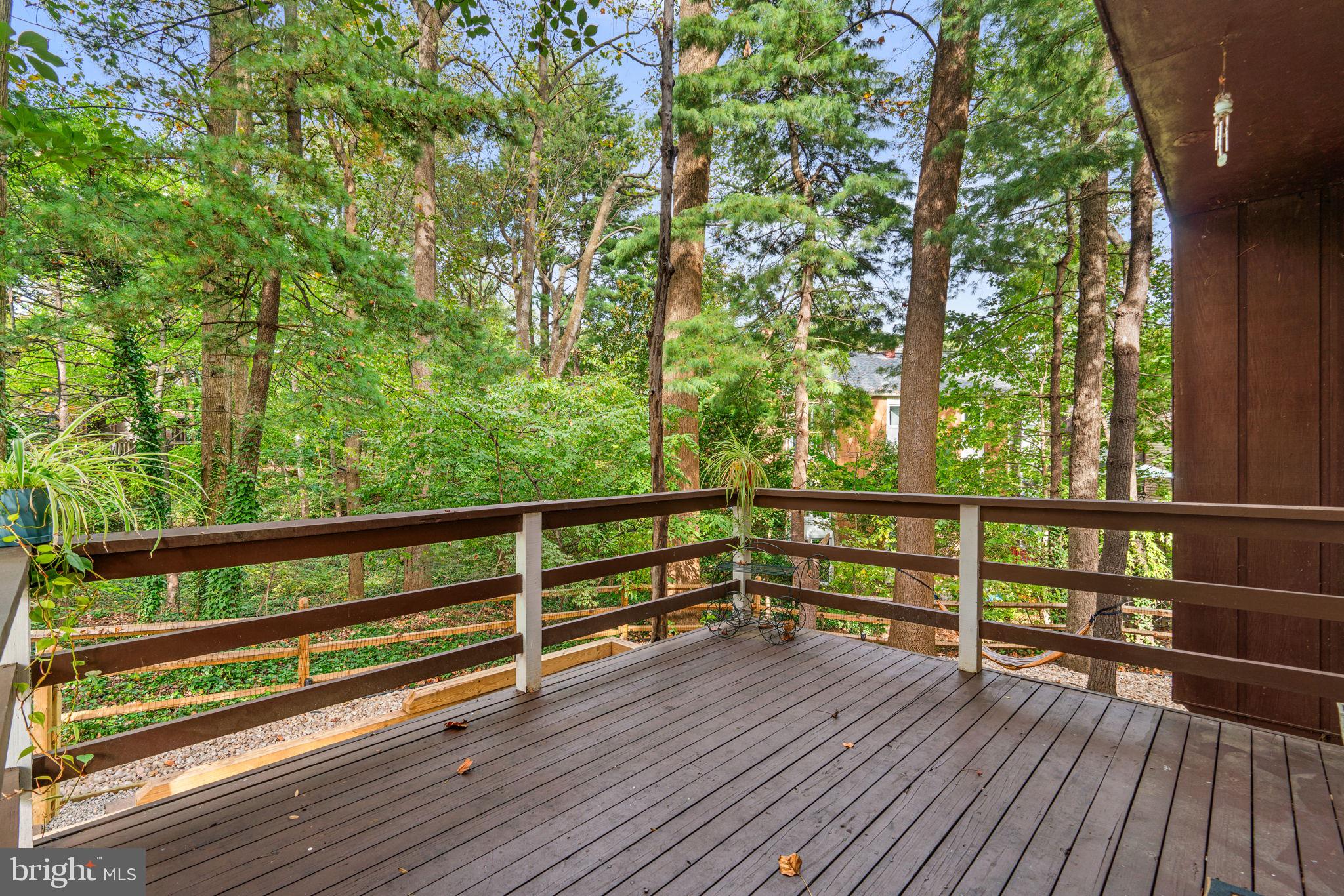 VILLAGE OF WILDE LAKE - Residential