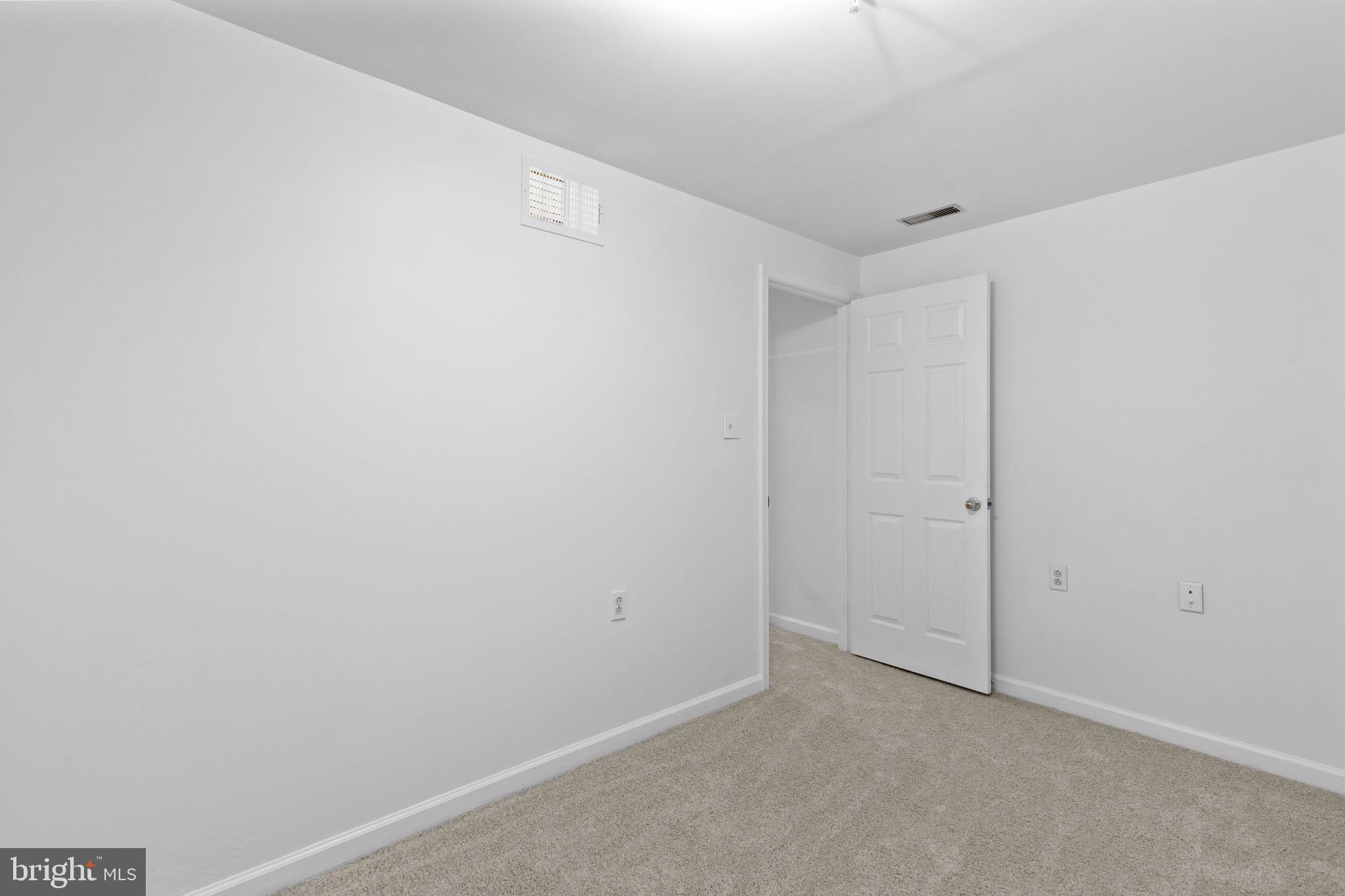 VILLAGE OF LONG REACH - Residential