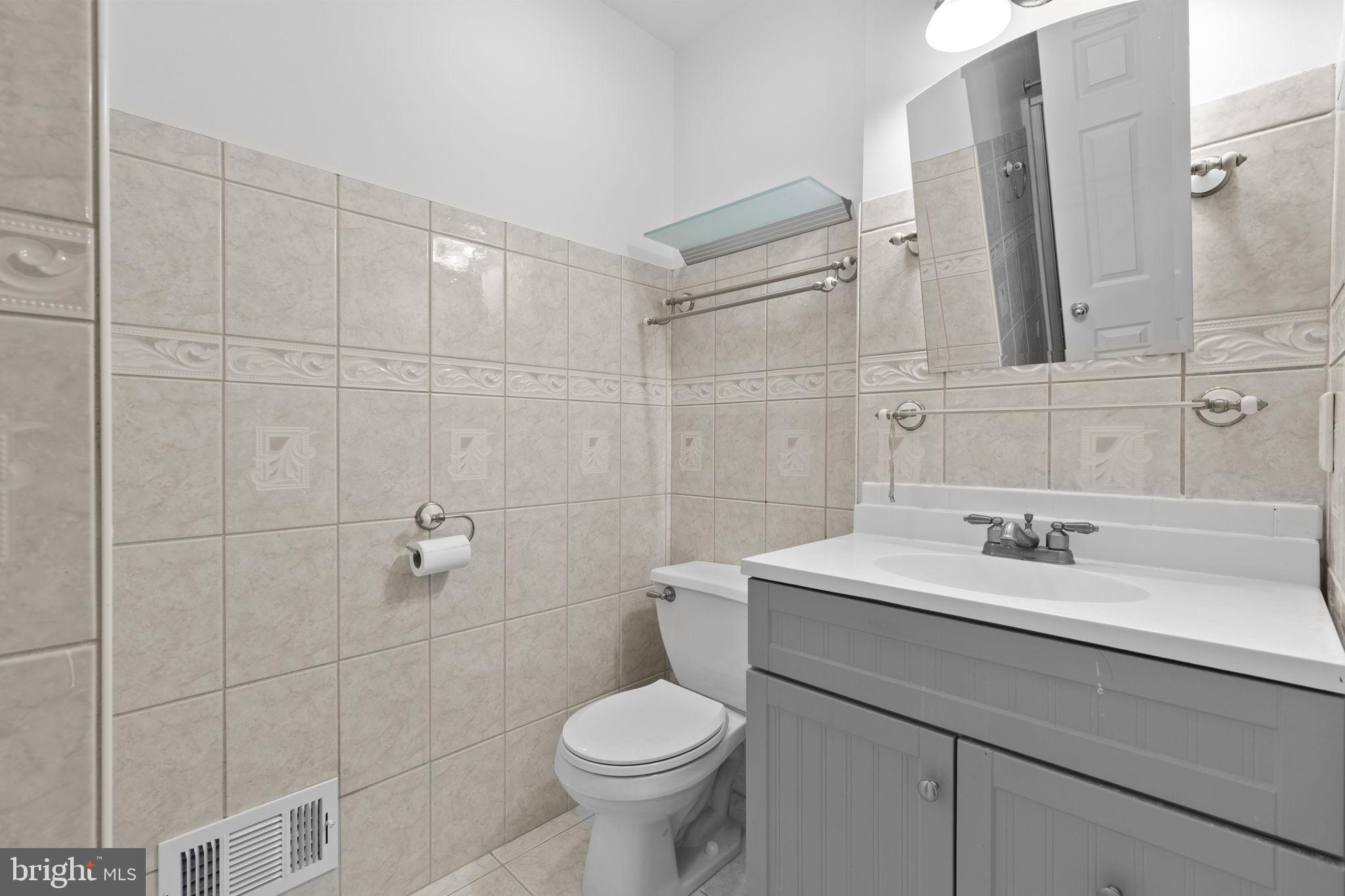 VILLAGE OF LONG REACH - Residential