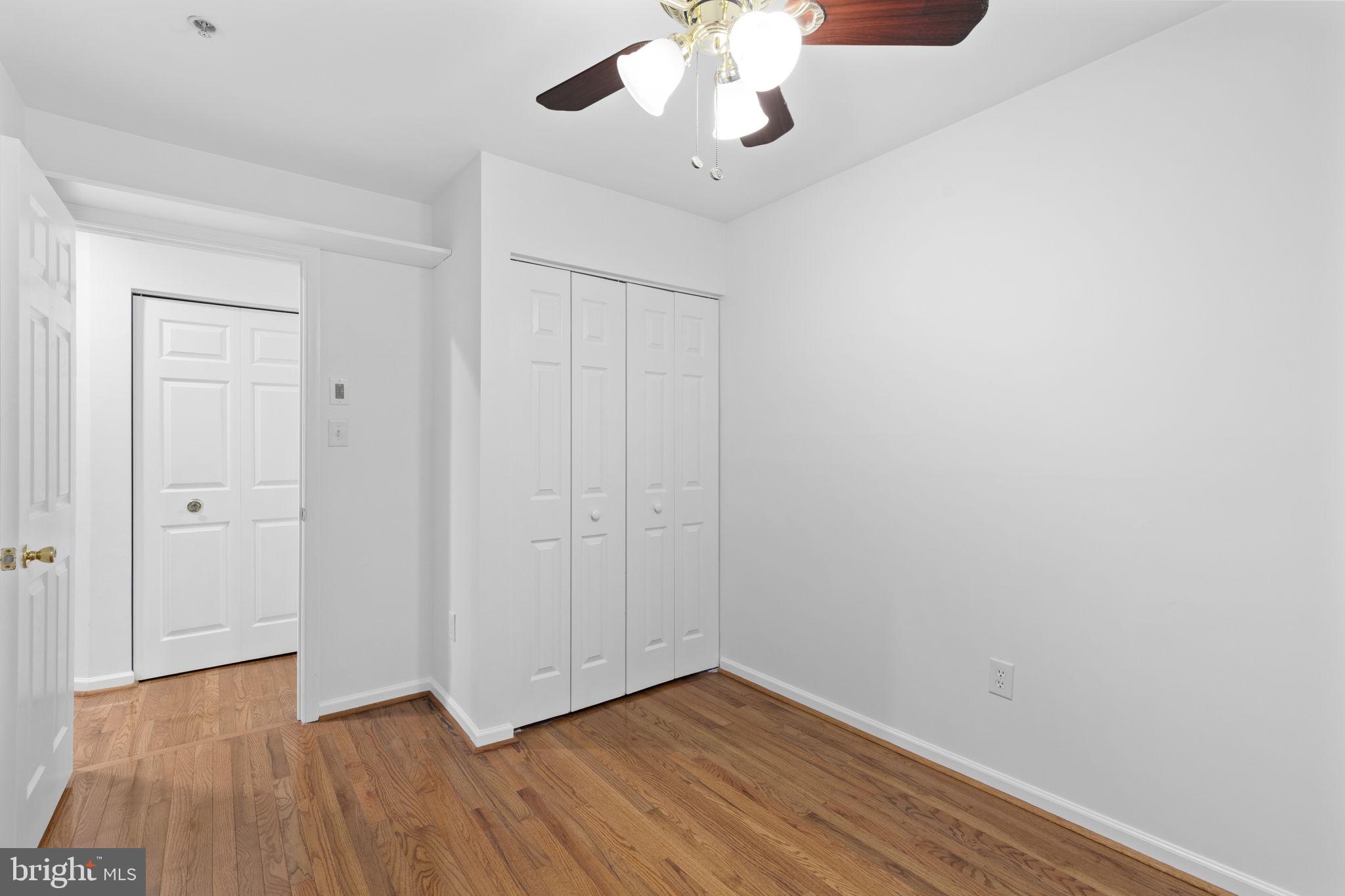 VILLAGE OF LONG REACH - Residential