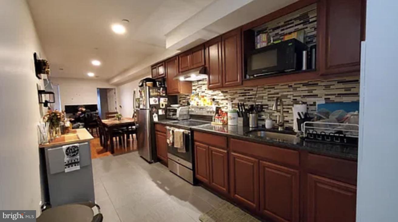 612 N 11TH STREET