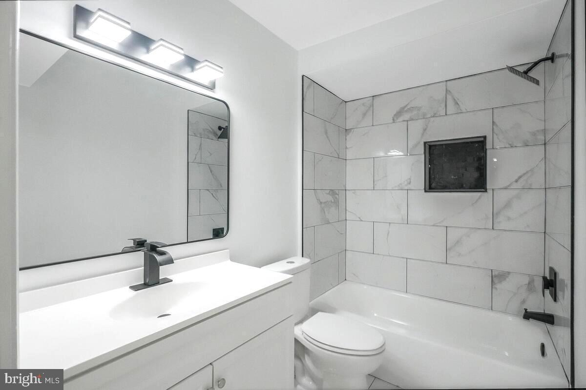 SKYLINE HILLS PLAT FOUR - Residential