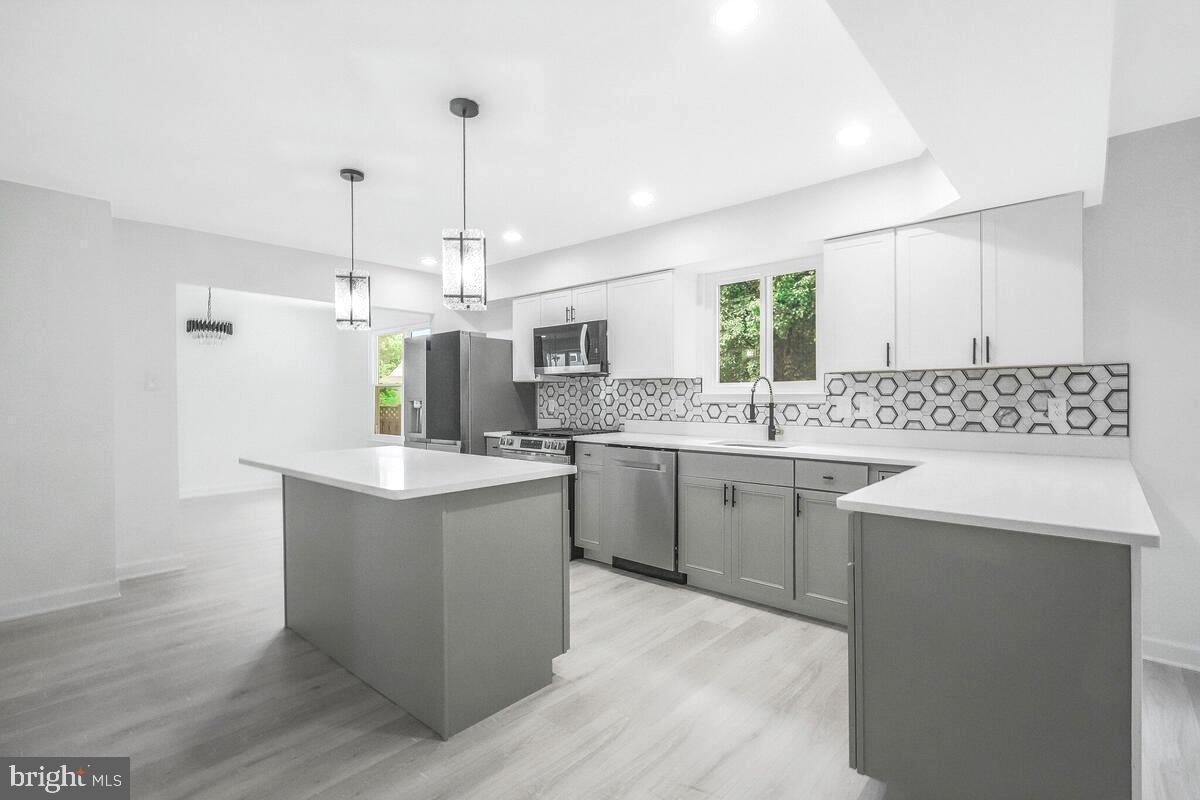 SKYLINE HILLS PLAT FOUR - Residential